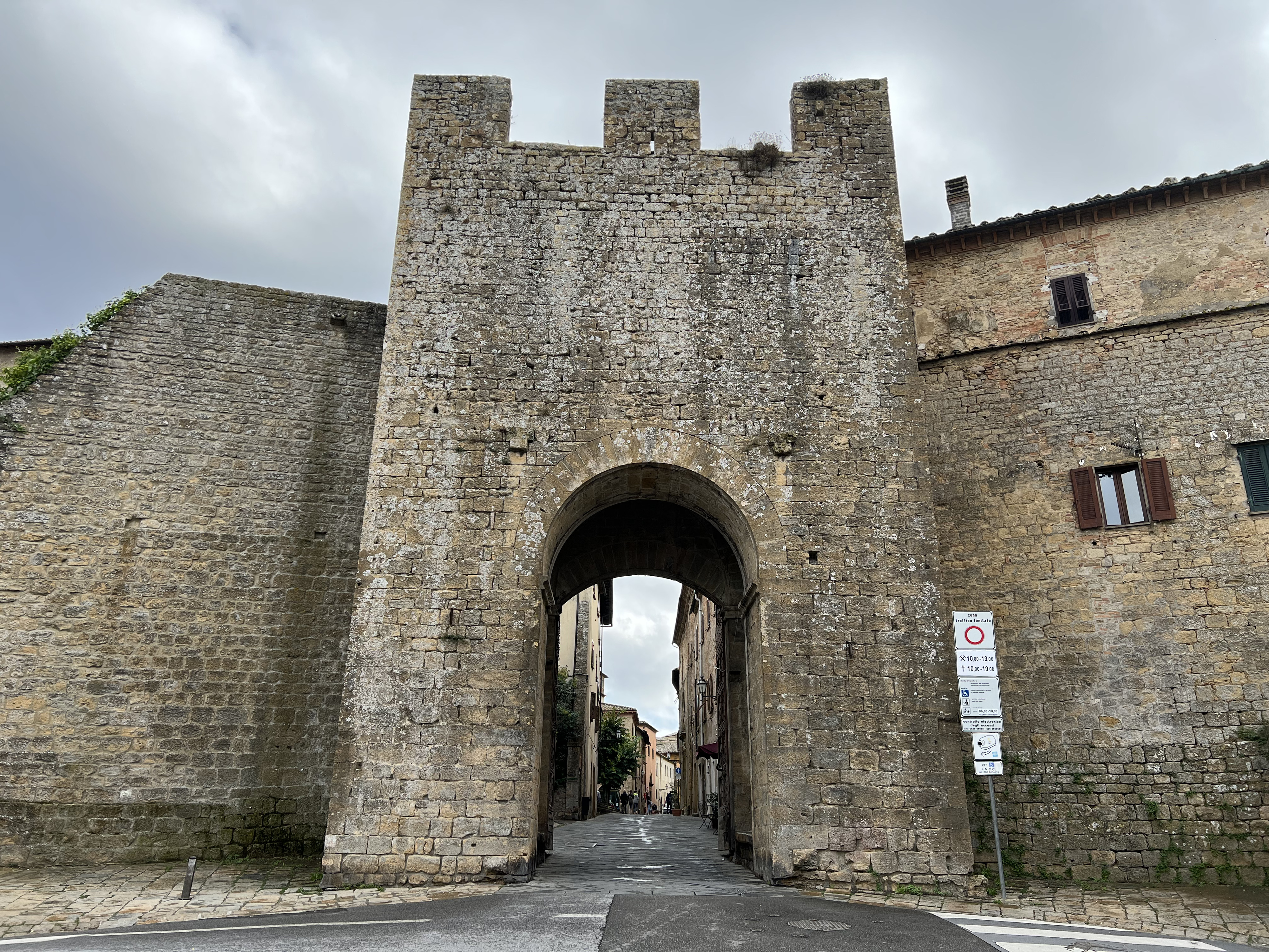 Picture Italy Volterra 2021-09 16 - Tours Volterra