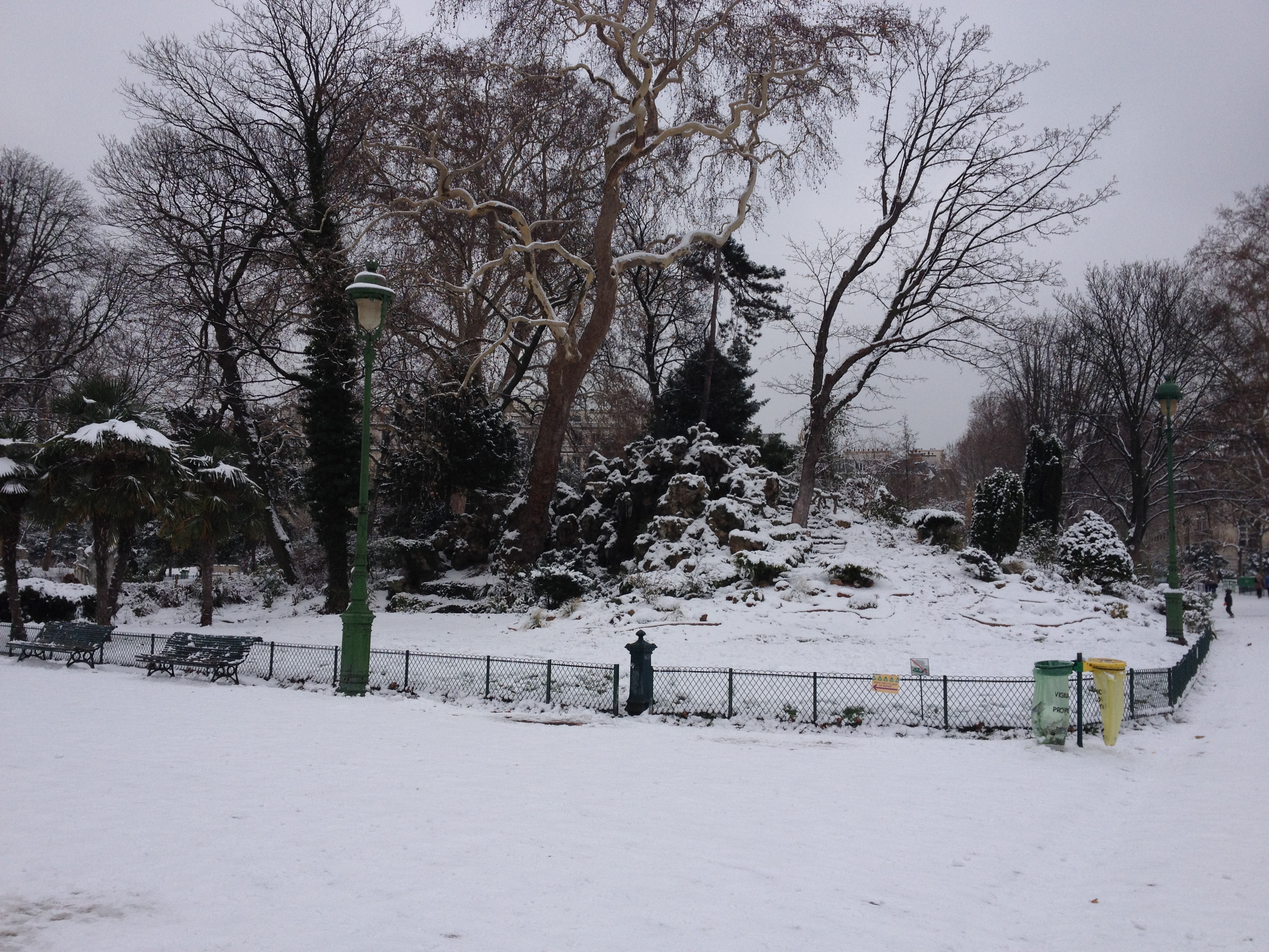 Picture France Paris Monceau Garden 2013-01 3 - Discovery Monceau Garden