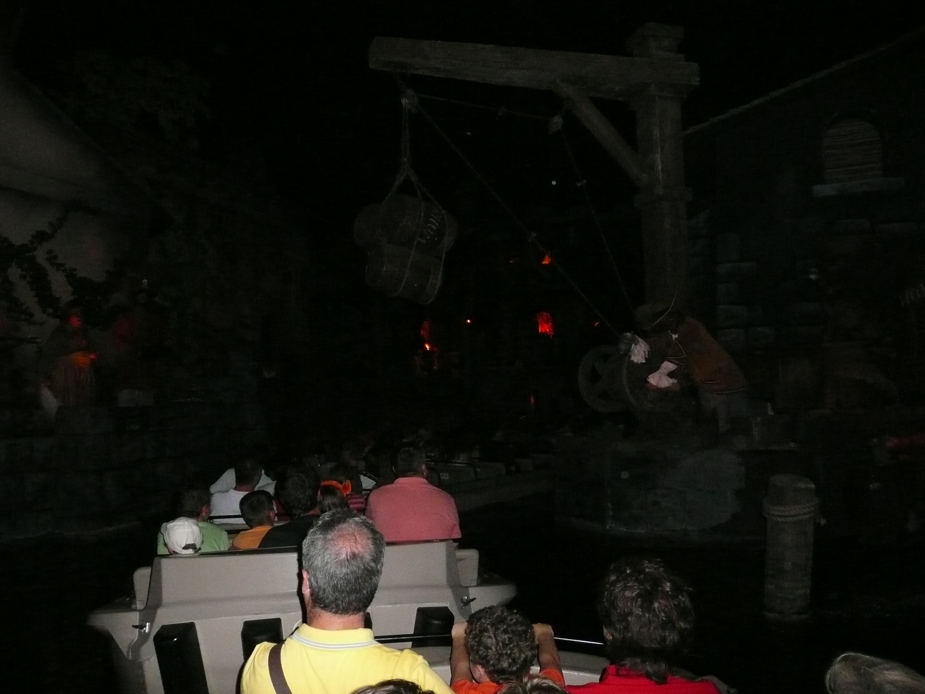 Picture France Disneyland Paris Pirates of the caribbean 2007-07 10 - Center Pirates of the caribbean