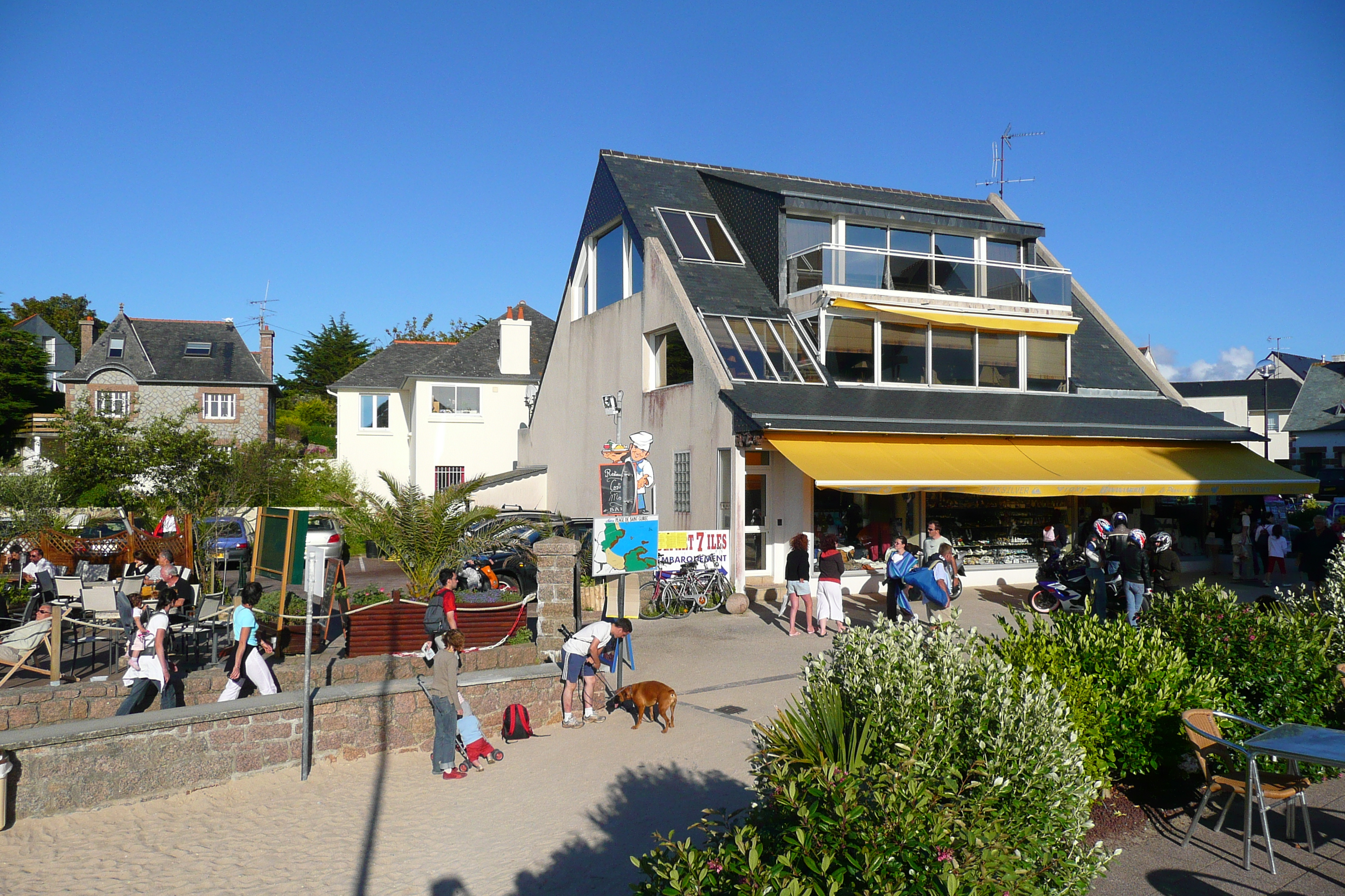 Picture France Perros Guirec Ploumanach 2007-08 114 - Center Ploumanach