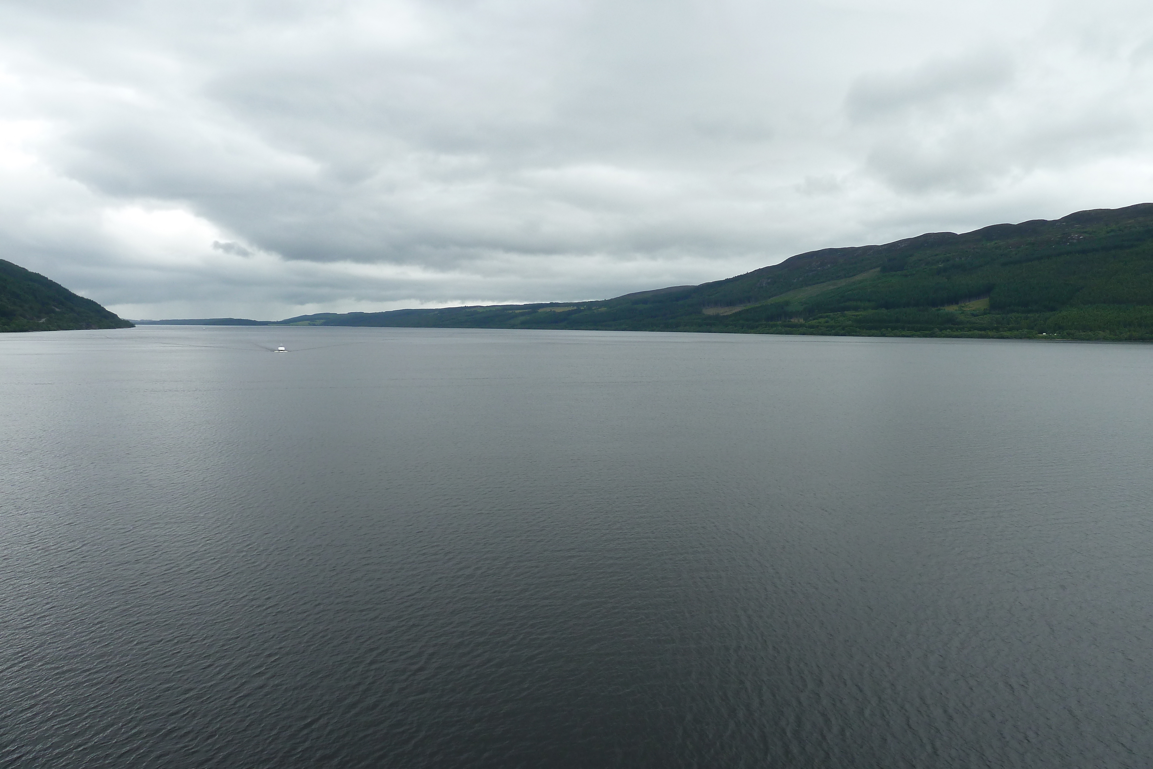 Picture United Kingdom Scotland Urquhart Castle (Loch Ness) 2011-07 36 - Tours Urquhart Castle (Loch Ness)