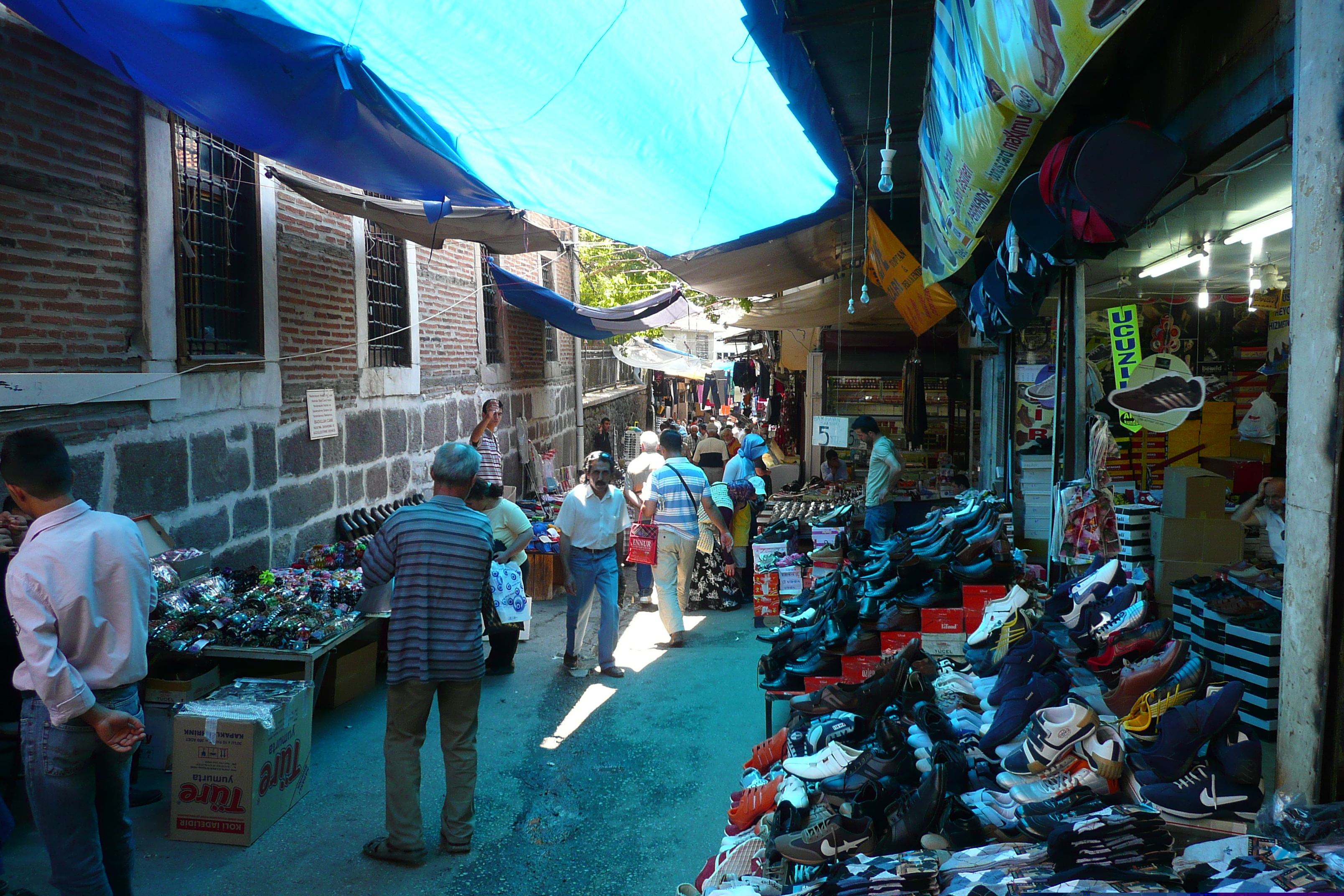 Picture Turkey Ankara Ankara bazar 2008-07 12 - Center Ankara bazar