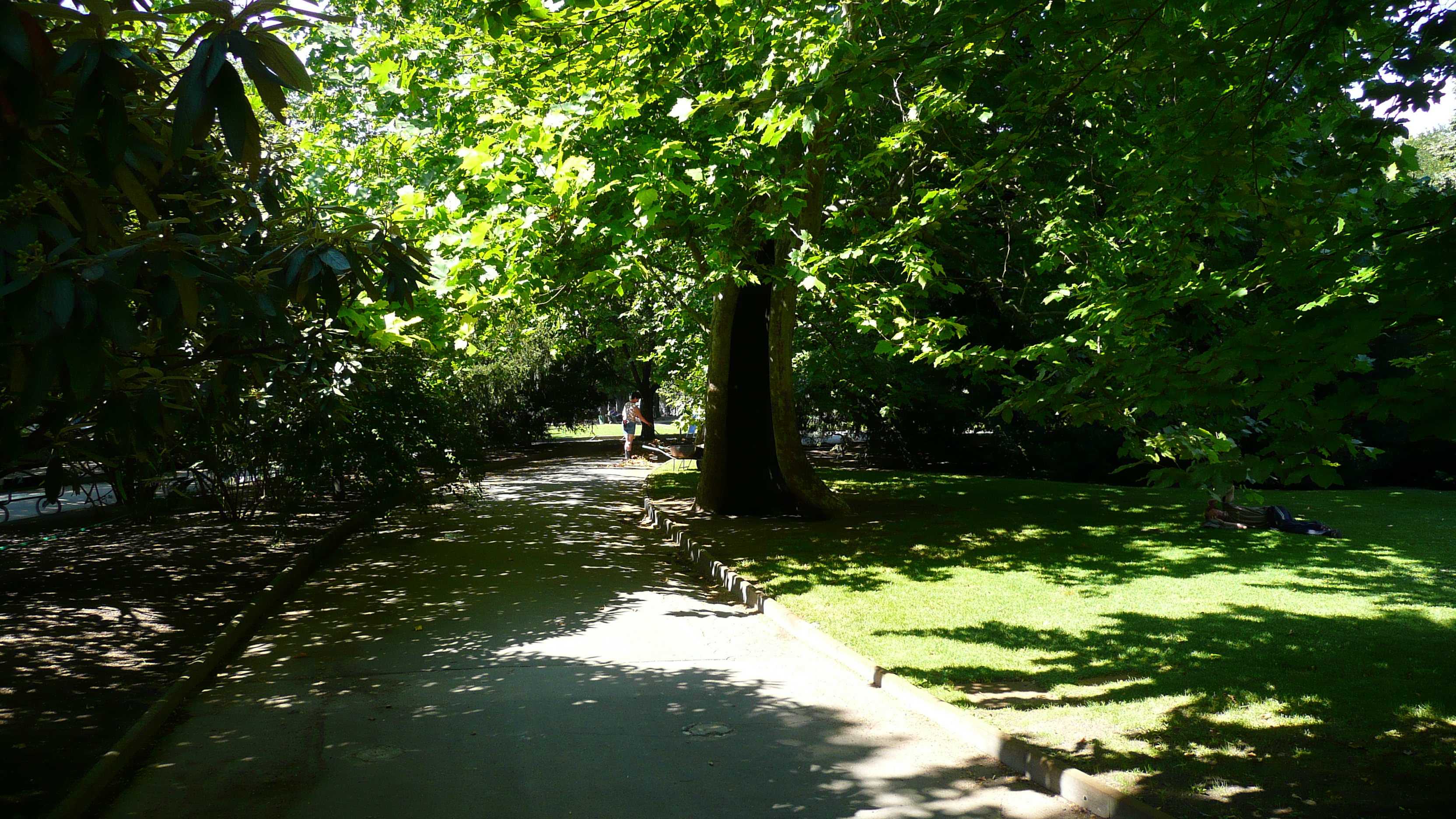 Picture Czech Republic Prague Zofin Garden 2007-07 1 - Center Zofin Garden