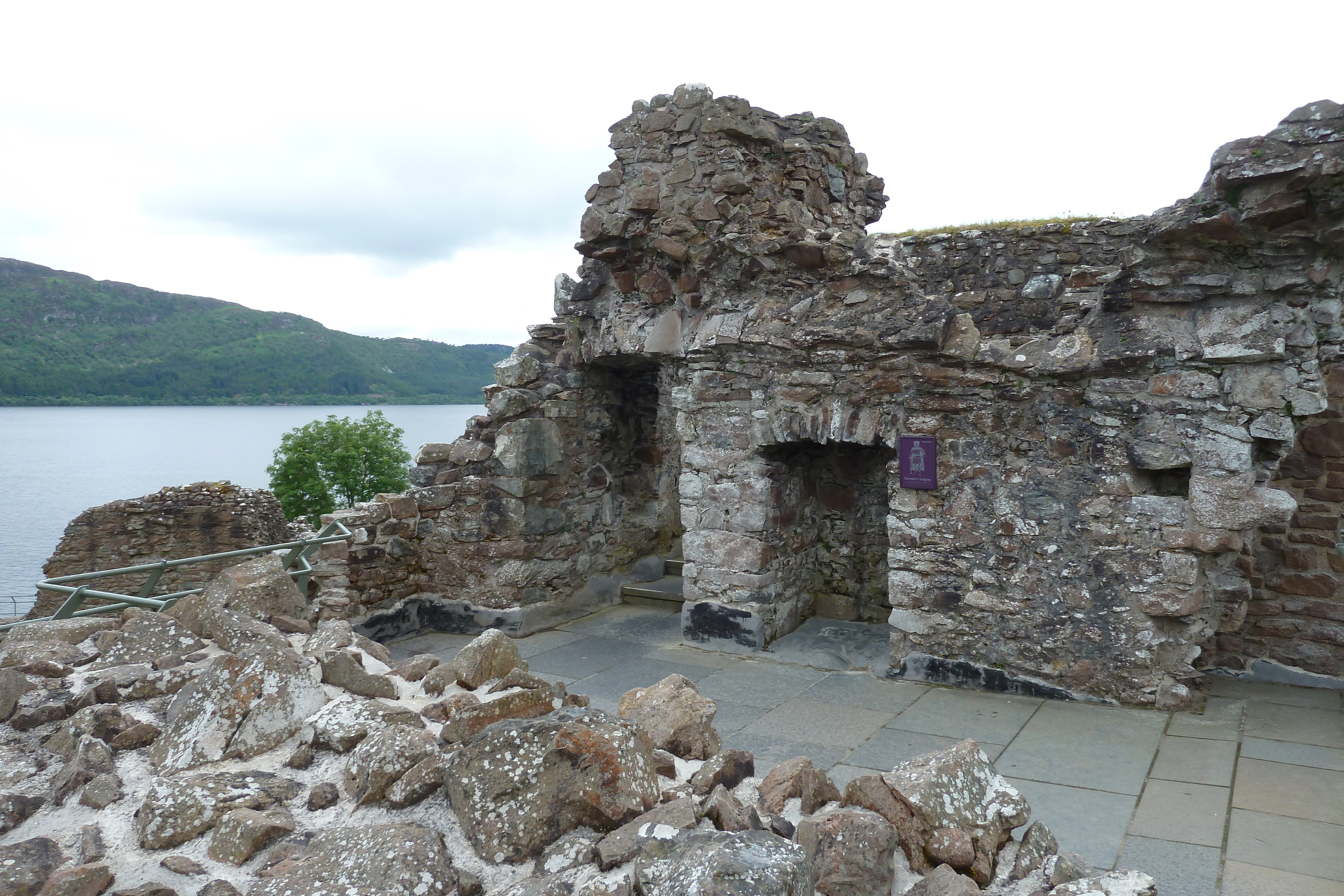 Picture United Kingdom Scotland Urquhart Castle (Loch Ness) 2011-07 41 - Journey Urquhart Castle (Loch Ness)