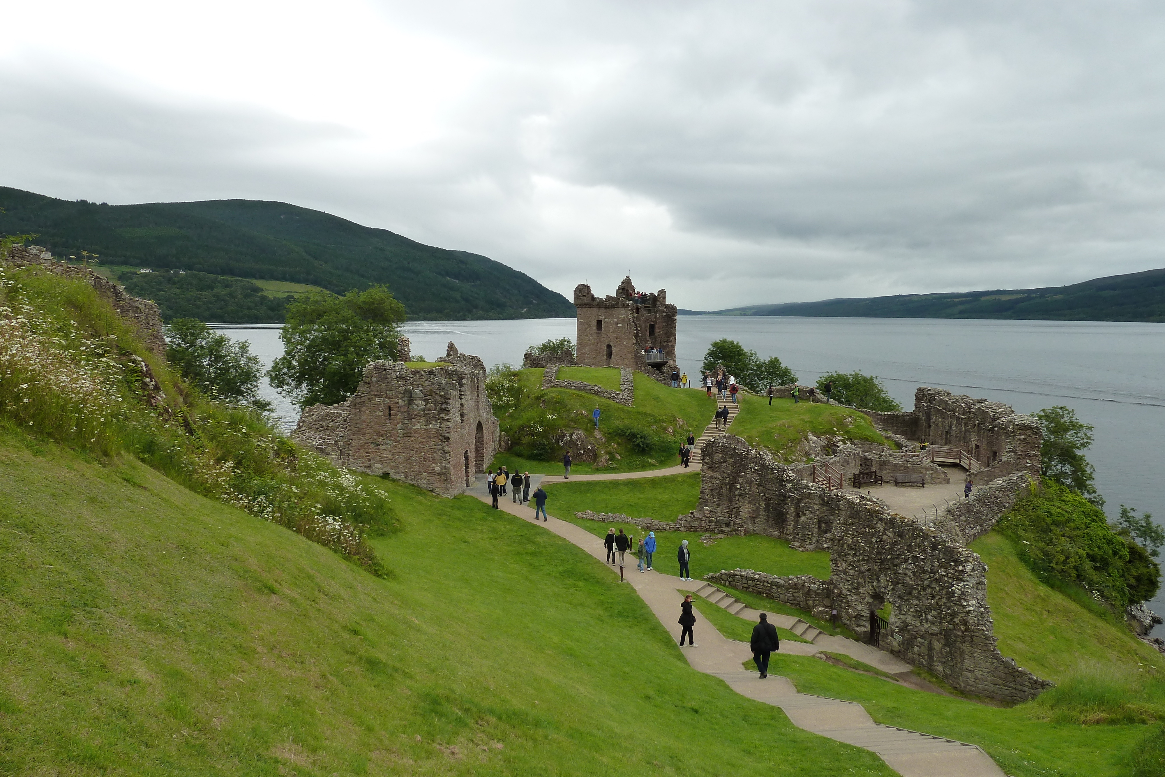 Picture United Kingdom Scotland Urquhart Castle (Loch Ness) 2011-07 35 - Around Urquhart Castle (Loch Ness)