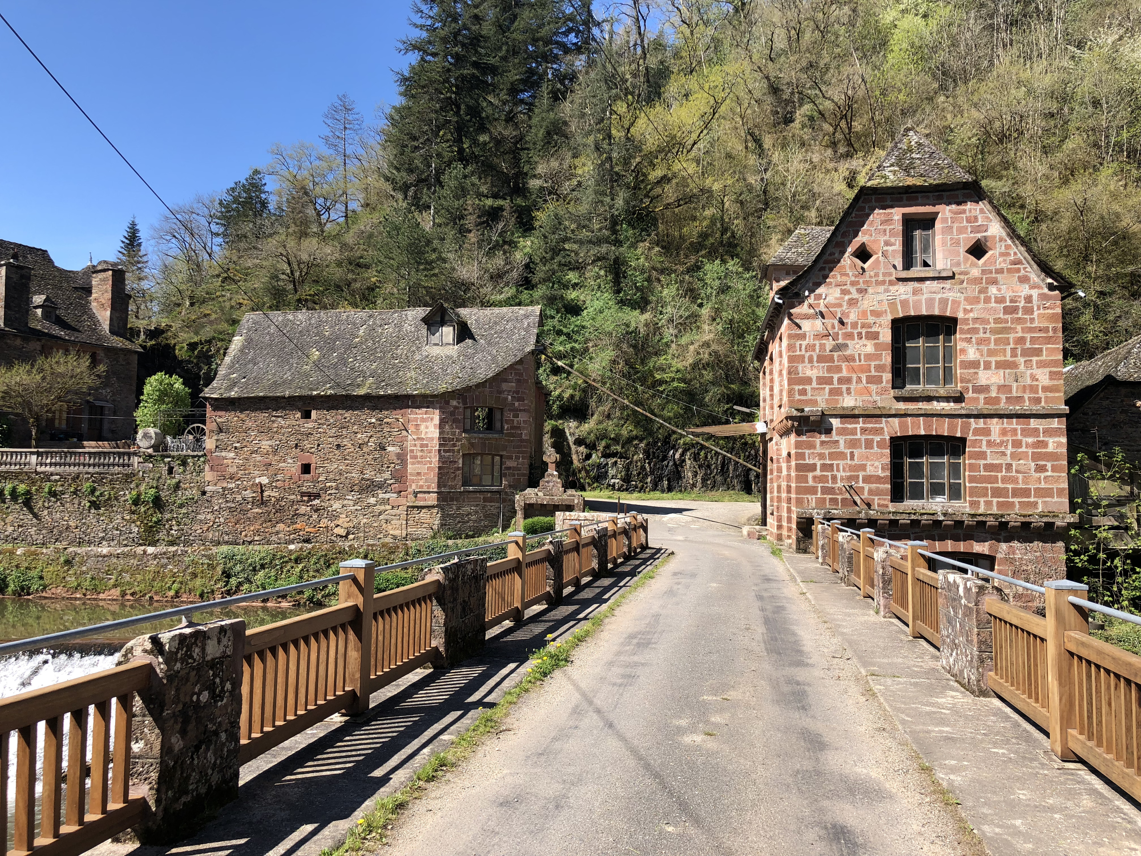 Picture France Conques 2018-04 213 - History Conques