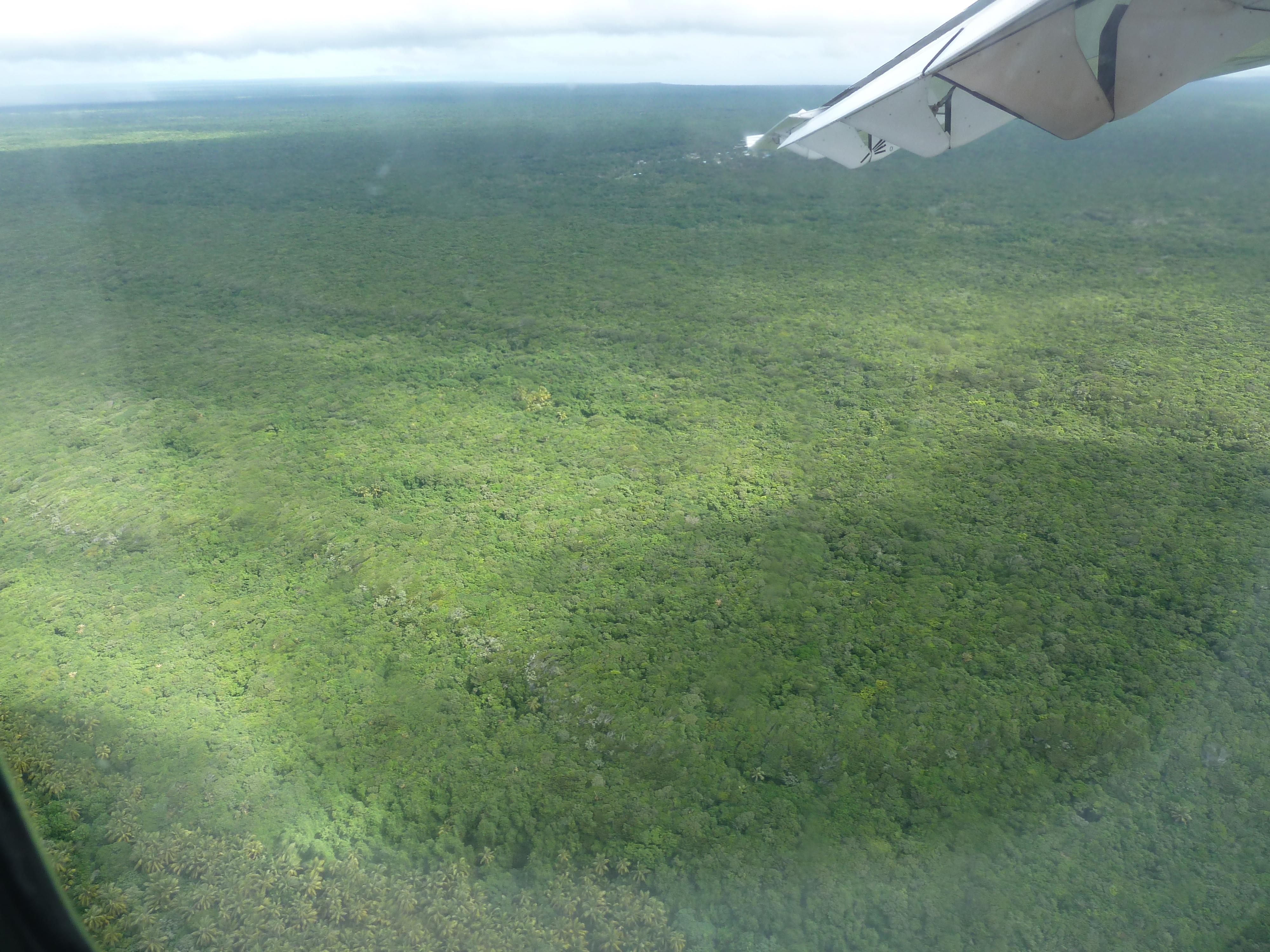 Picture New Caledonia From the Sky 2010-05 43 - Center From the Sky