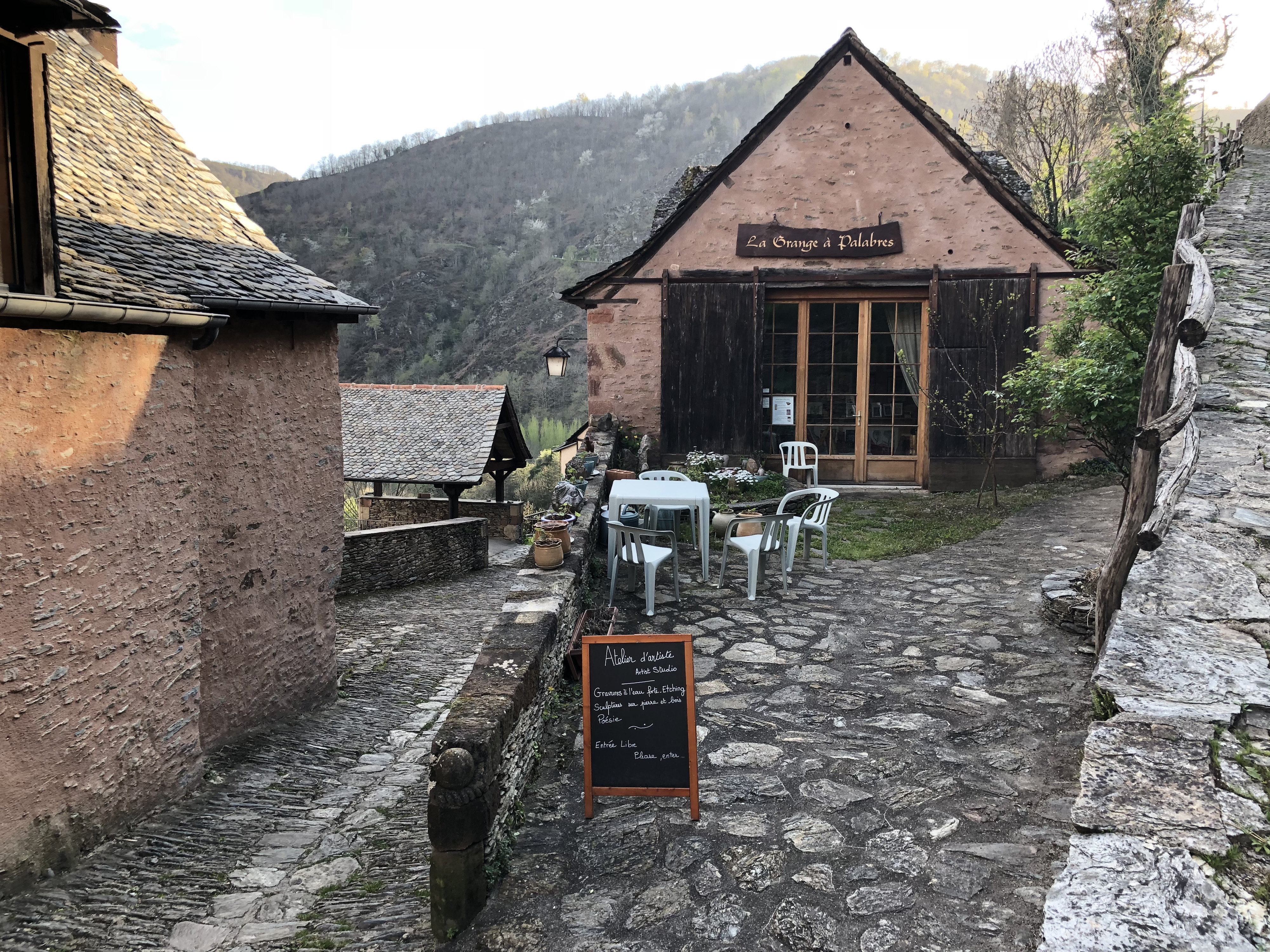 Picture France Conques 2018-04 230 - History Conques