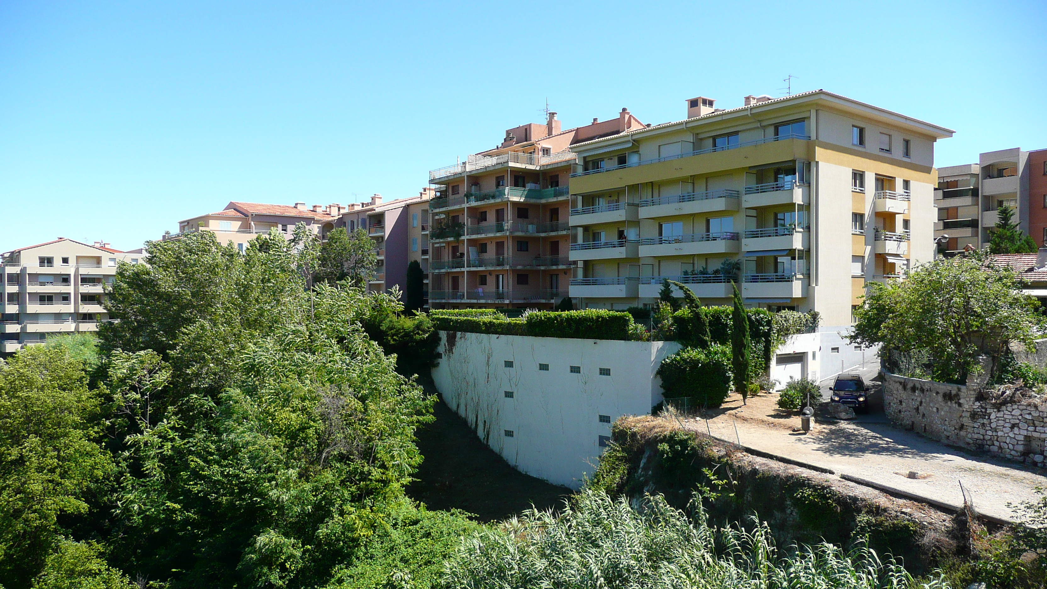 Picture France Vence Vence West 2007-07 19 - Recreation Vence West