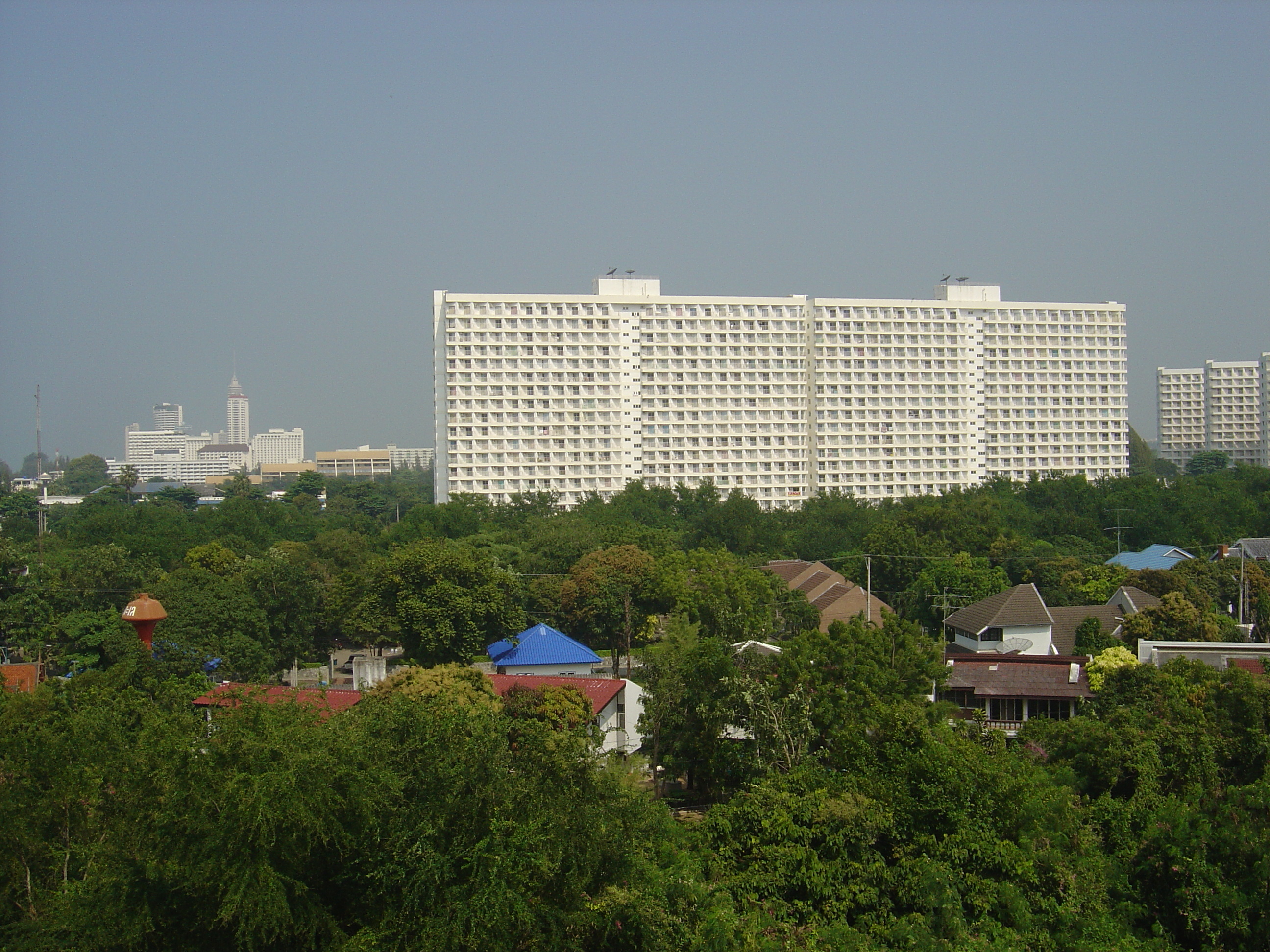 Picture Thailand Jomtien Beach Grand Jomtien Palace Hotel 2004-10 29 - History Grand Jomtien Palace Hotel