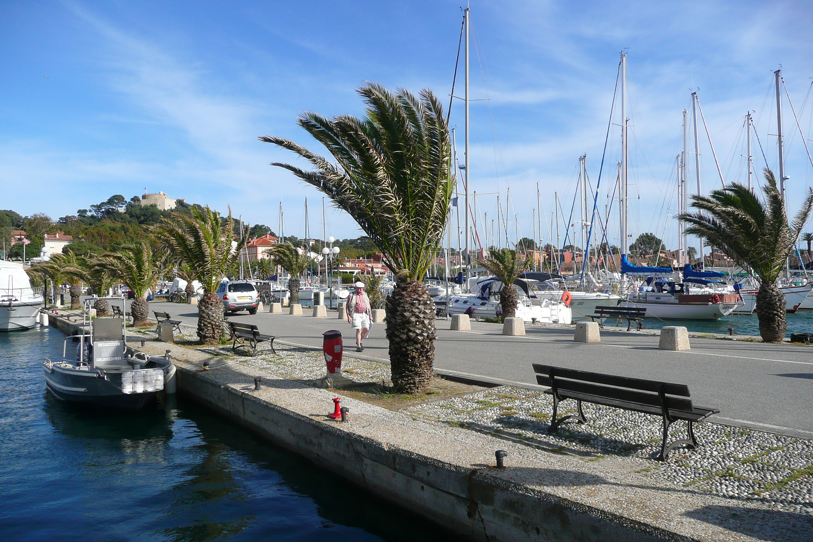 Picture France Porquerolles Island Porquerolles harbour 2008-05 27 - Tour Porquerolles harbour