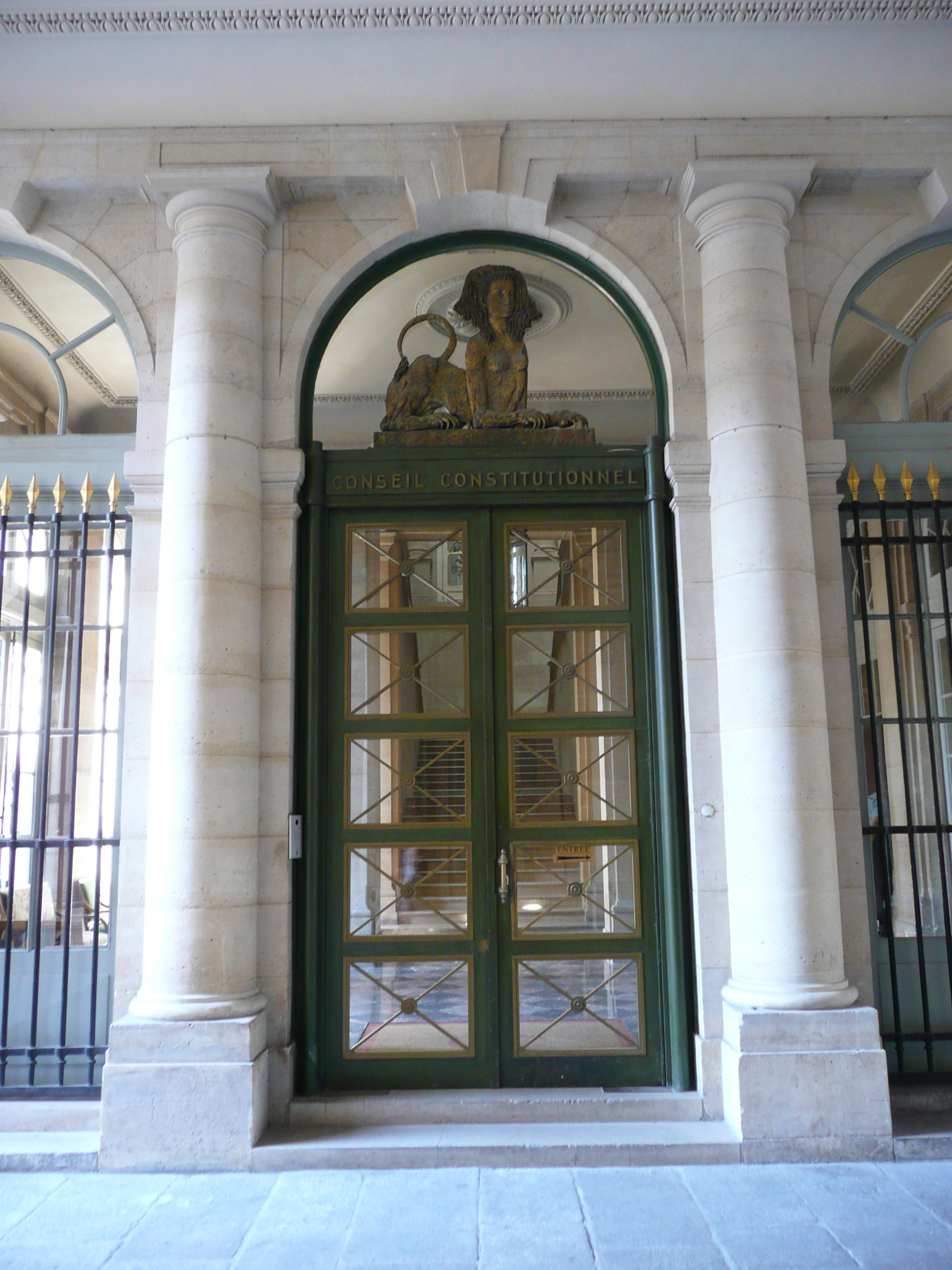 Picture France Paris Palais Royal 2007-08 113 - History Palais Royal