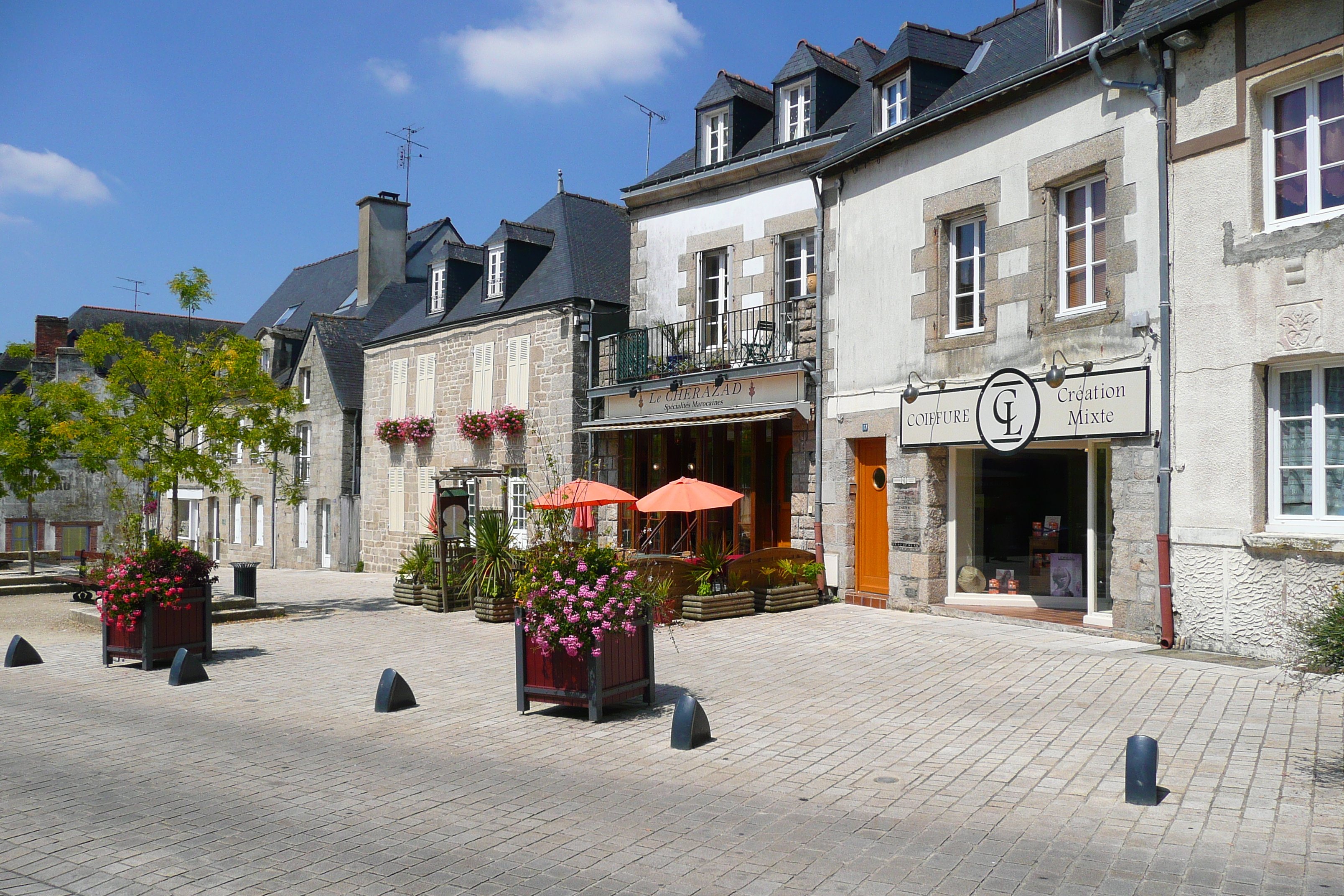 Picture France Pontivy 2007-08 57 - Tour Pontivy