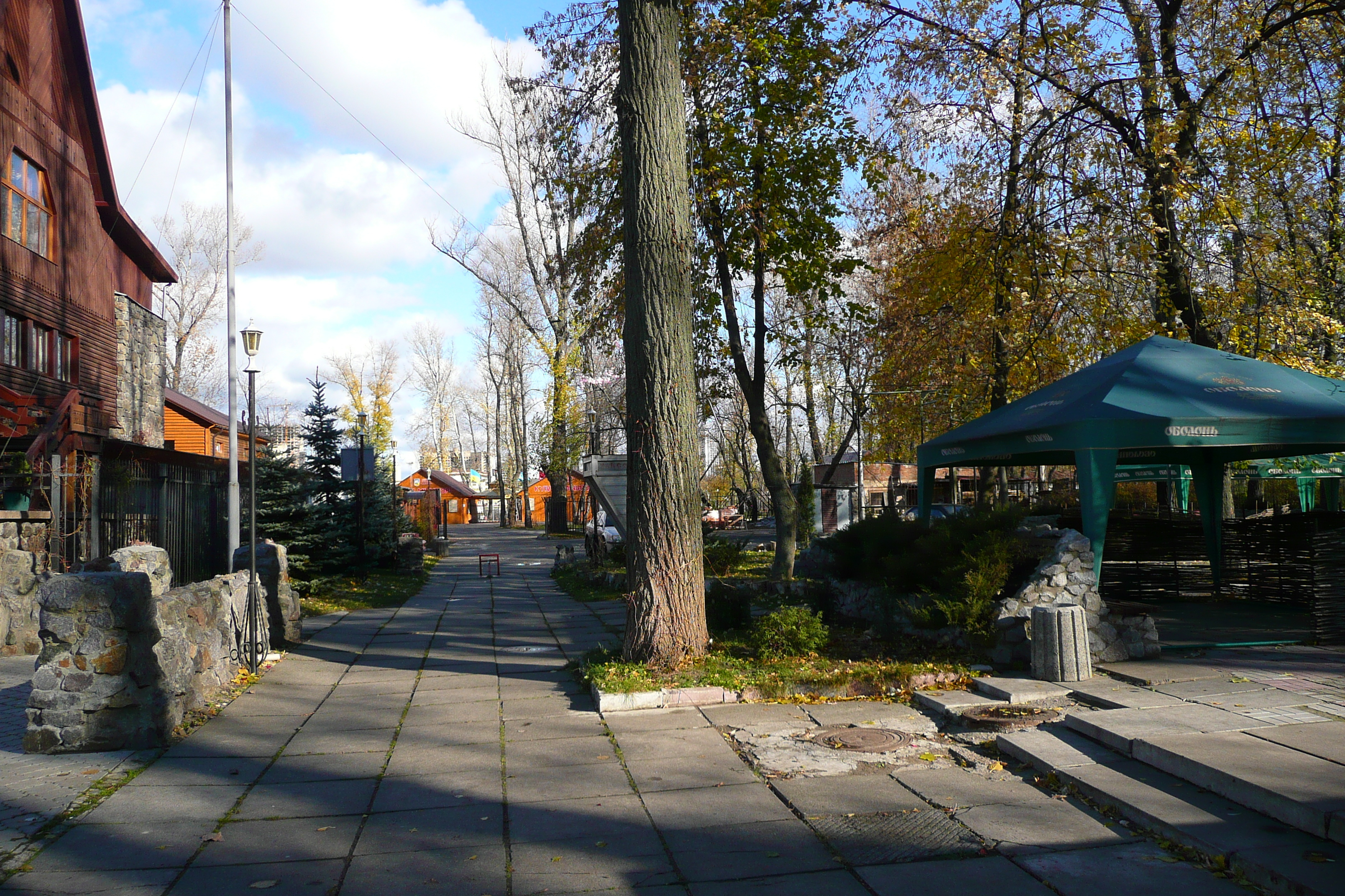 Picture Ukraine Kiev Hydropark 2007-11 77 - History Hydropark