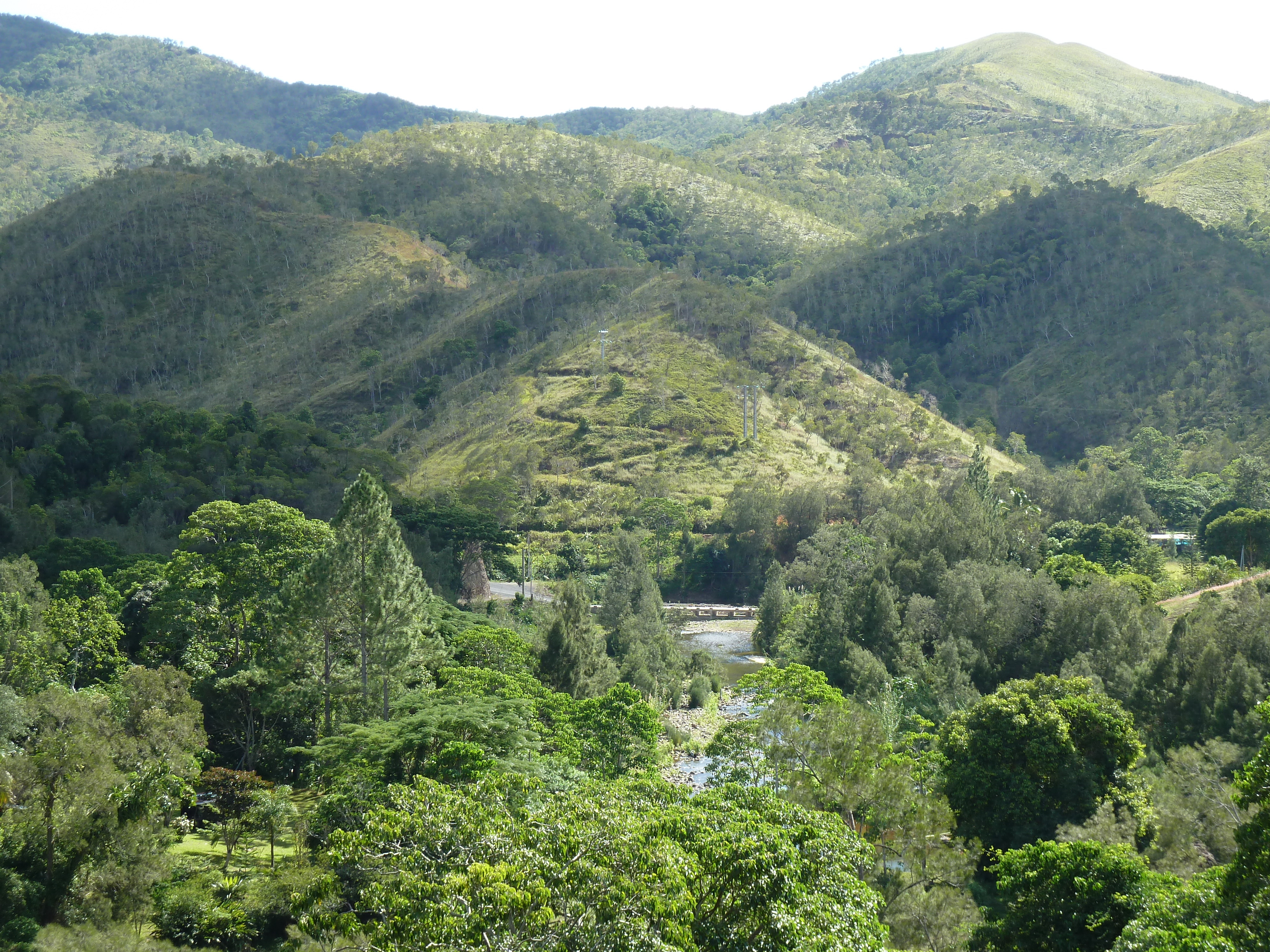 Picture New Caledonia Tontouta to Thio road 2010-05 26 - Center Tontouta to Thio road