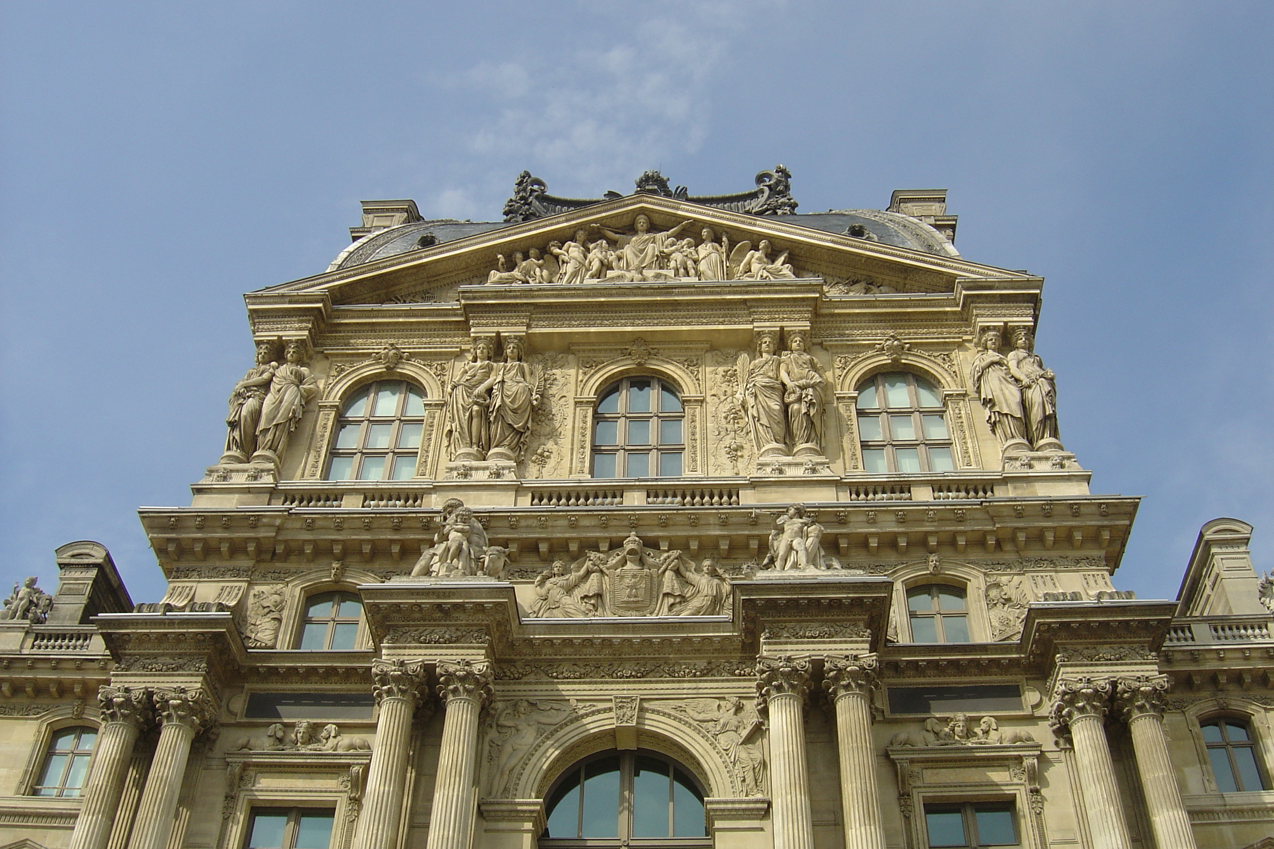 Picture France Paris Louvre 2007-05 81 - Center Louvre