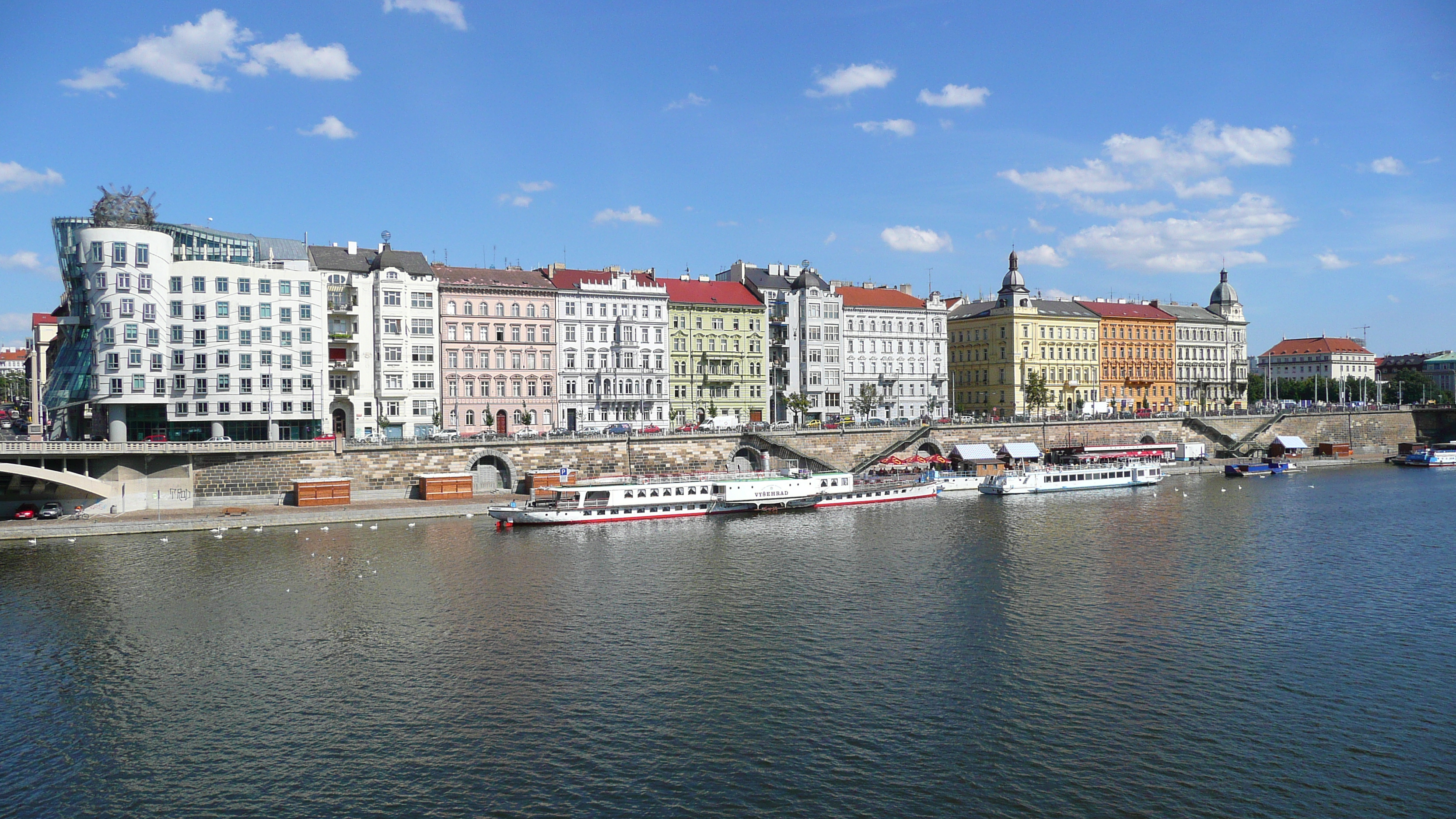 Picture Czech Republic Prague Vltava river 2007-07 43 - Around Vltava river