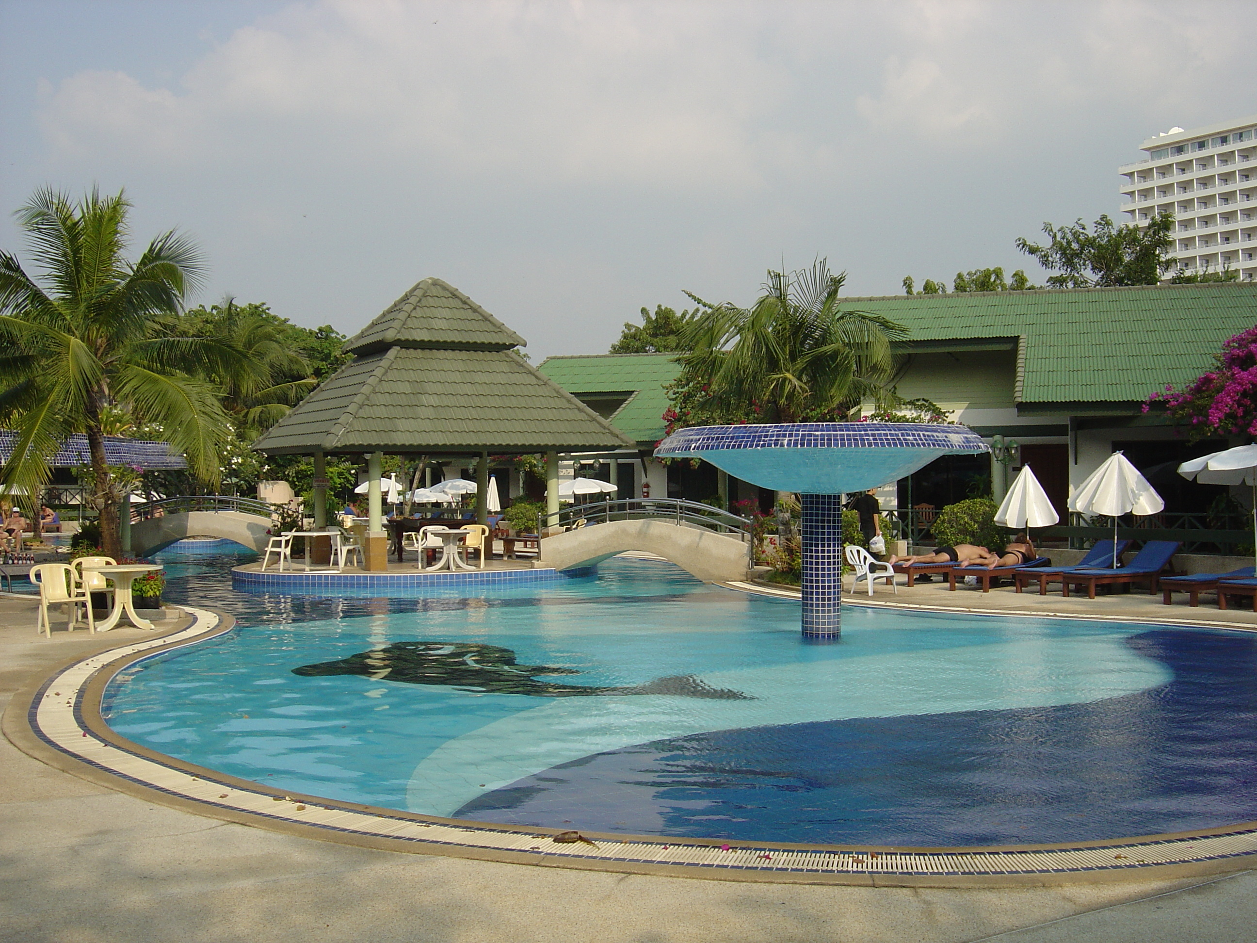 Picture Thailand Jomtien Beach Grand Jomtien Palace Hotel 2004-10 17 - Center Grand Jomtien Palace Hotel