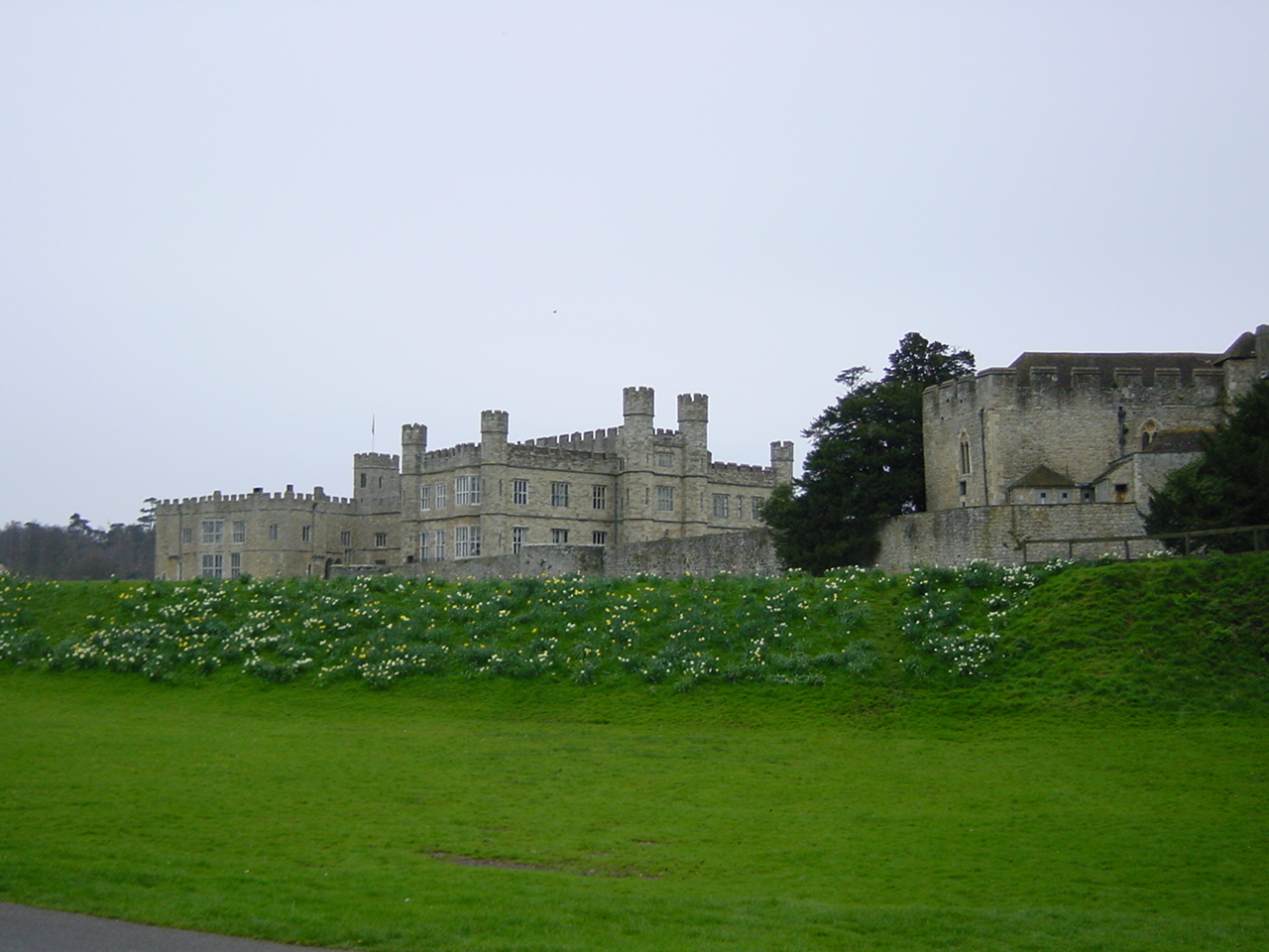 Picture United Kingdom Leeds castle 2001-04 34 - Discovery Leeds castle