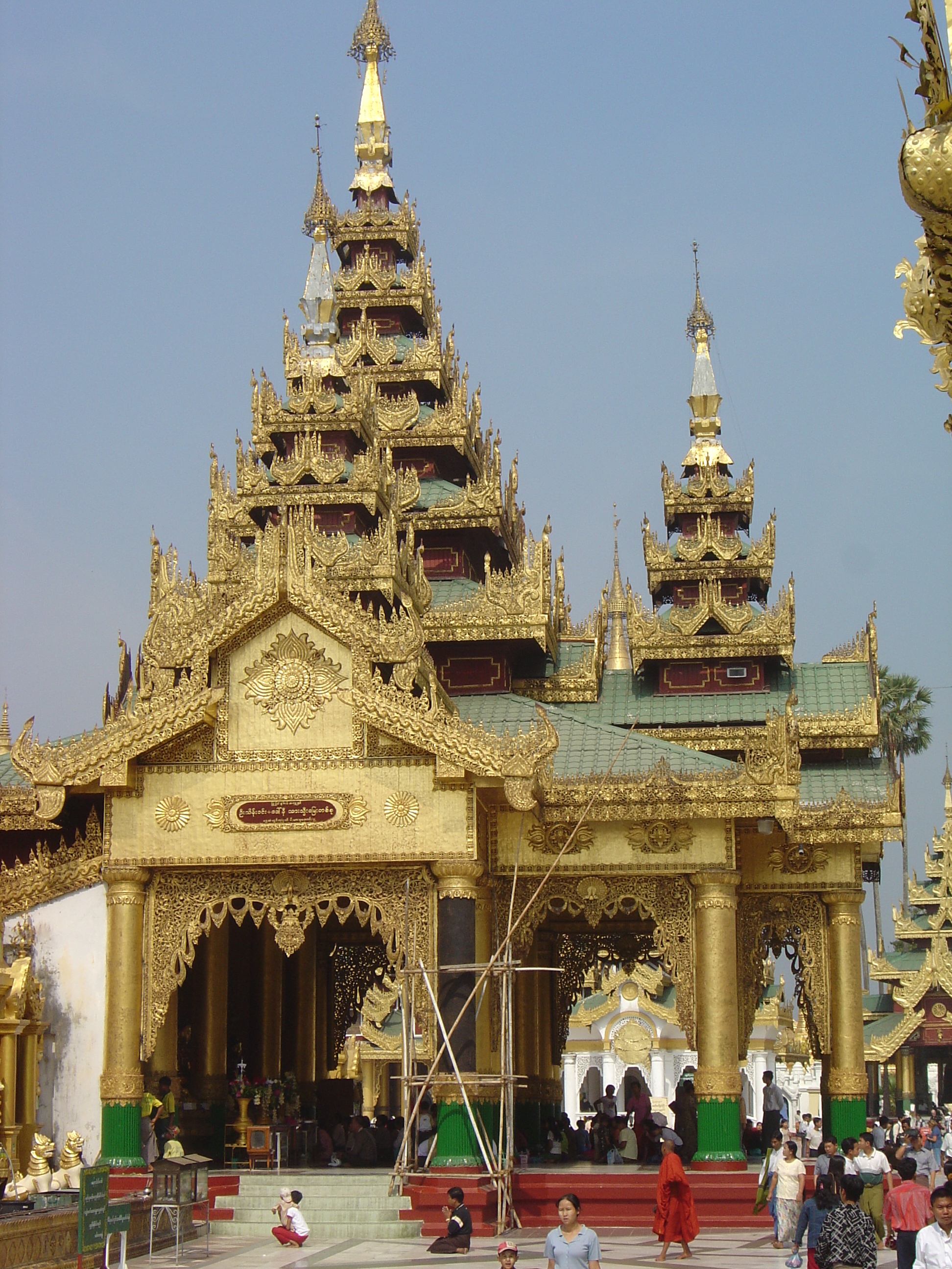 Picture Myanmar Yangon Shwedagon Pagoda 2005-01 18 - History Shwedagon Pagoda