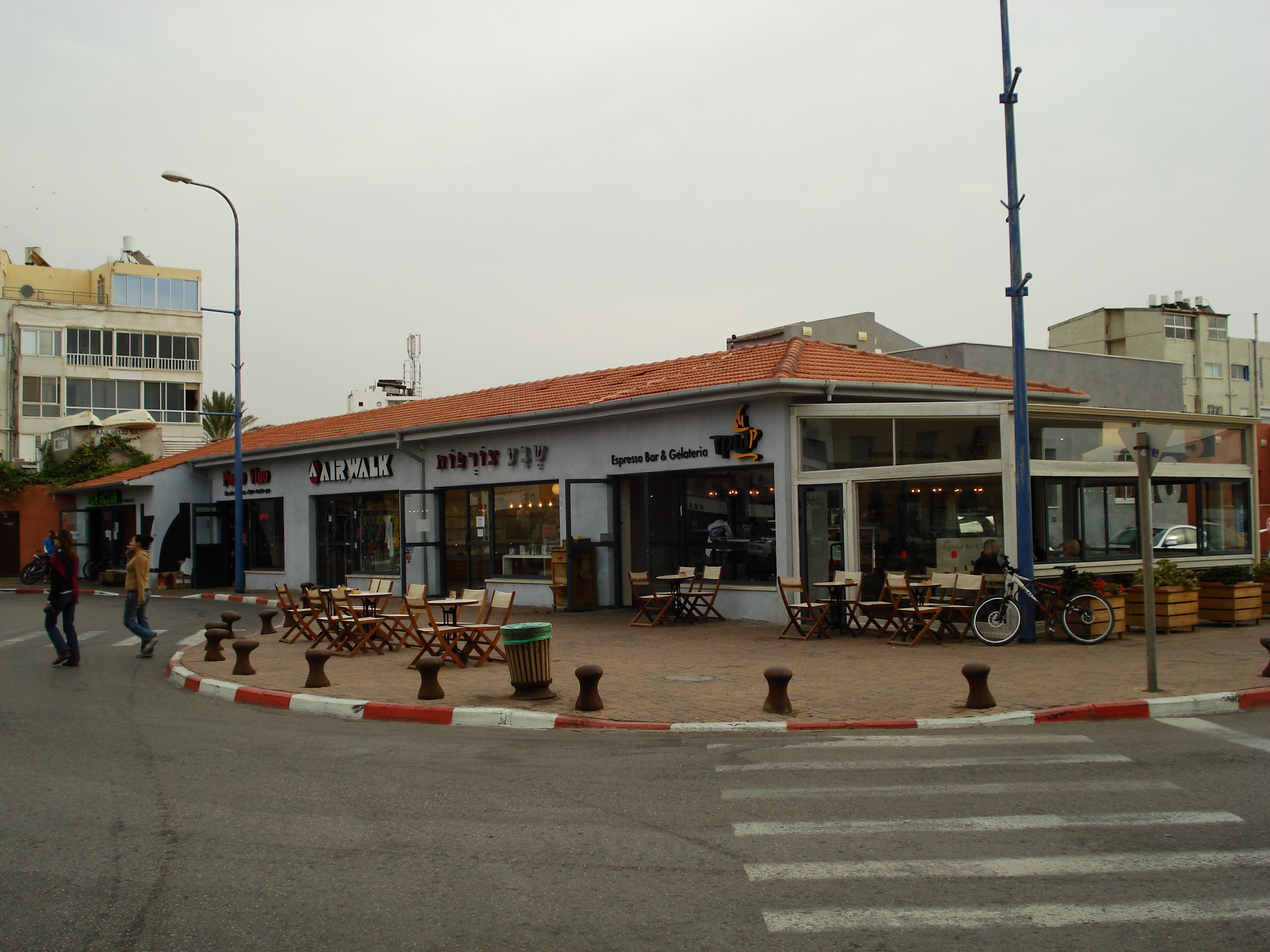 Picture Israel Tel Aviv Tel Aviv Sea Shore 2006-12 125 - History Tel Aviv Sea Shore