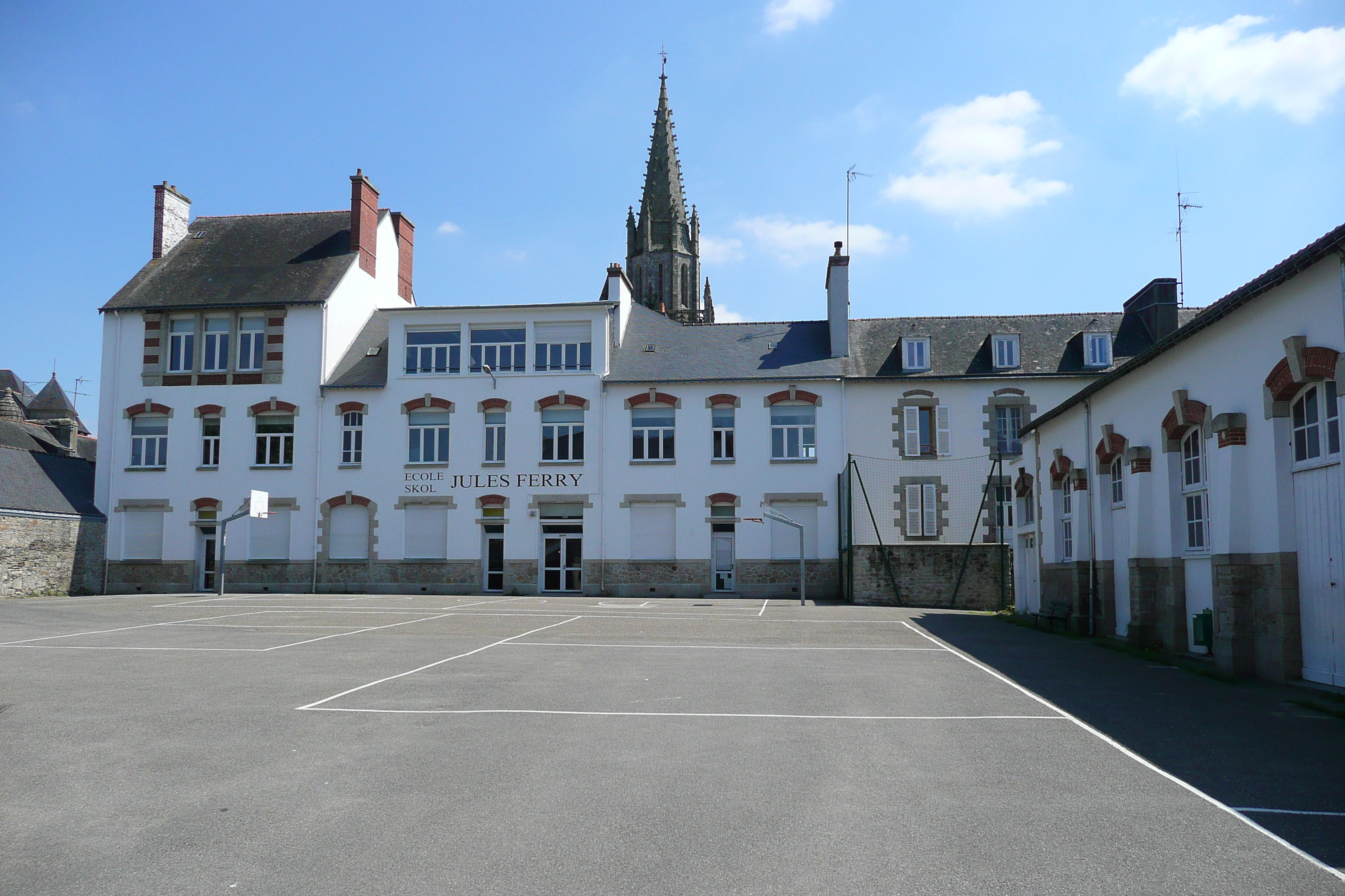 Picture France Pontivy 2007-08 33 - History Pontivy