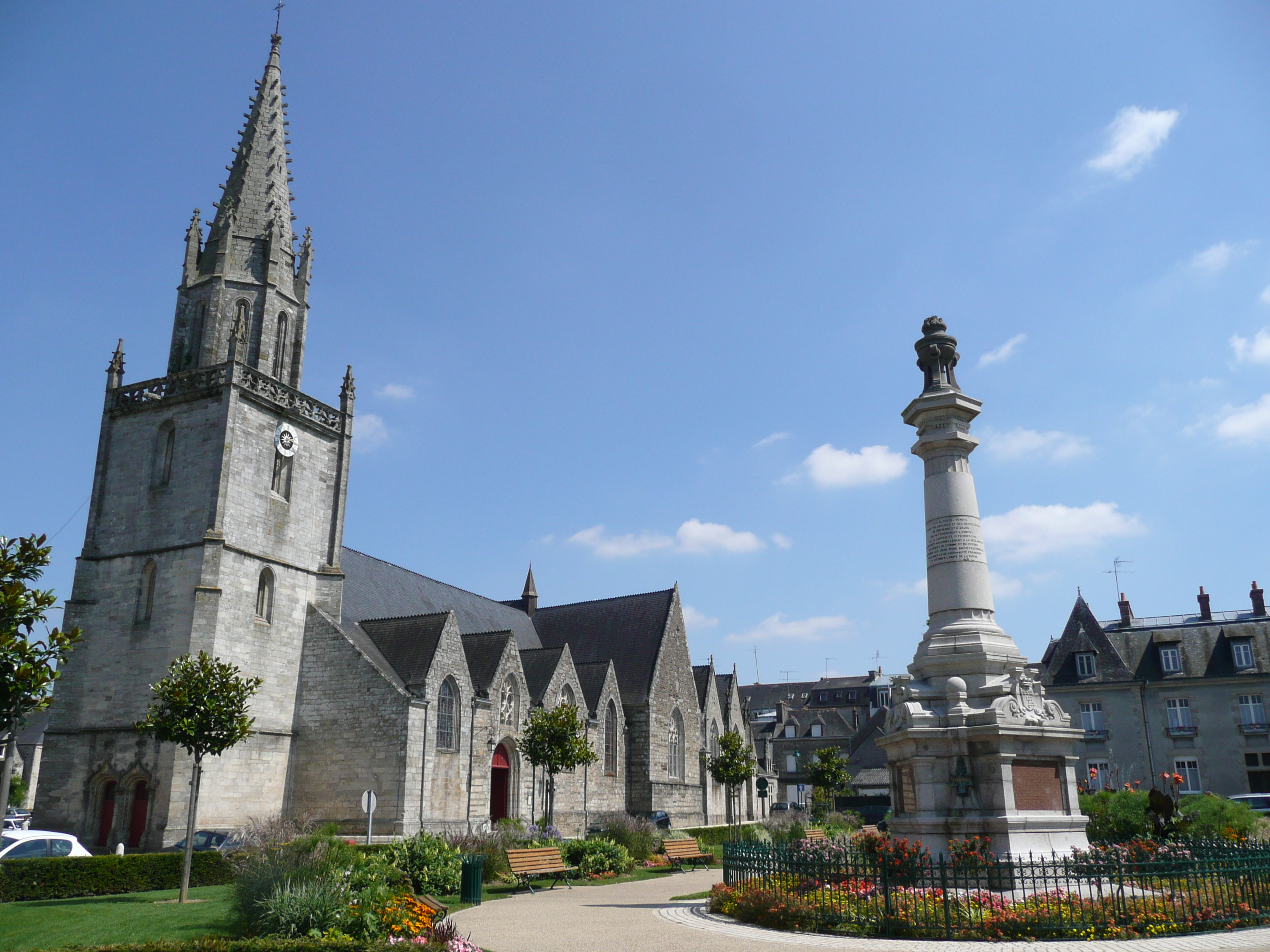 Picture France Pontivy 2007-08 14 - Tour Pontivy