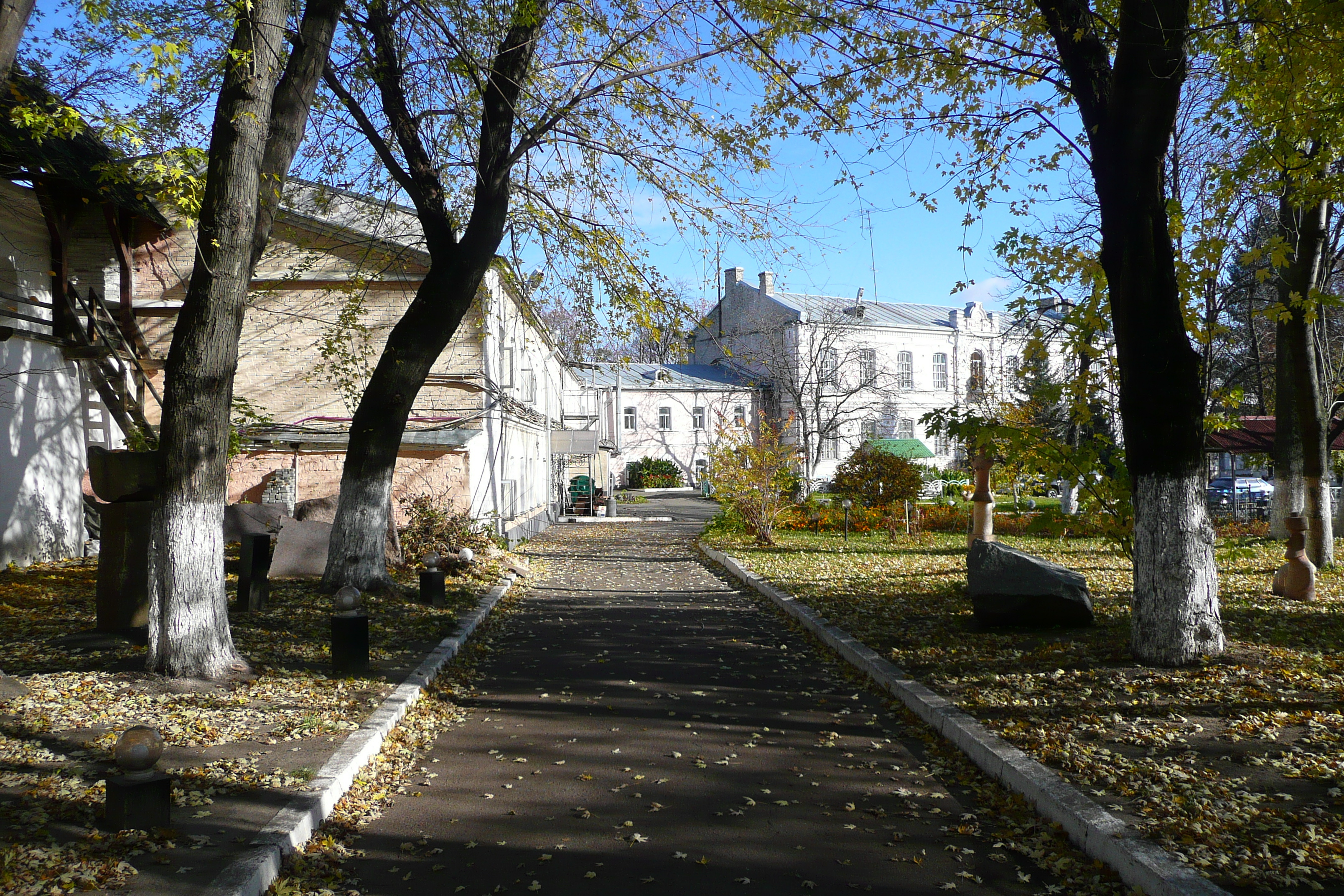 Picture Ukraine Kiev Pechersk Lavra 2007-11 3 - Recreation Pechersk Lavra