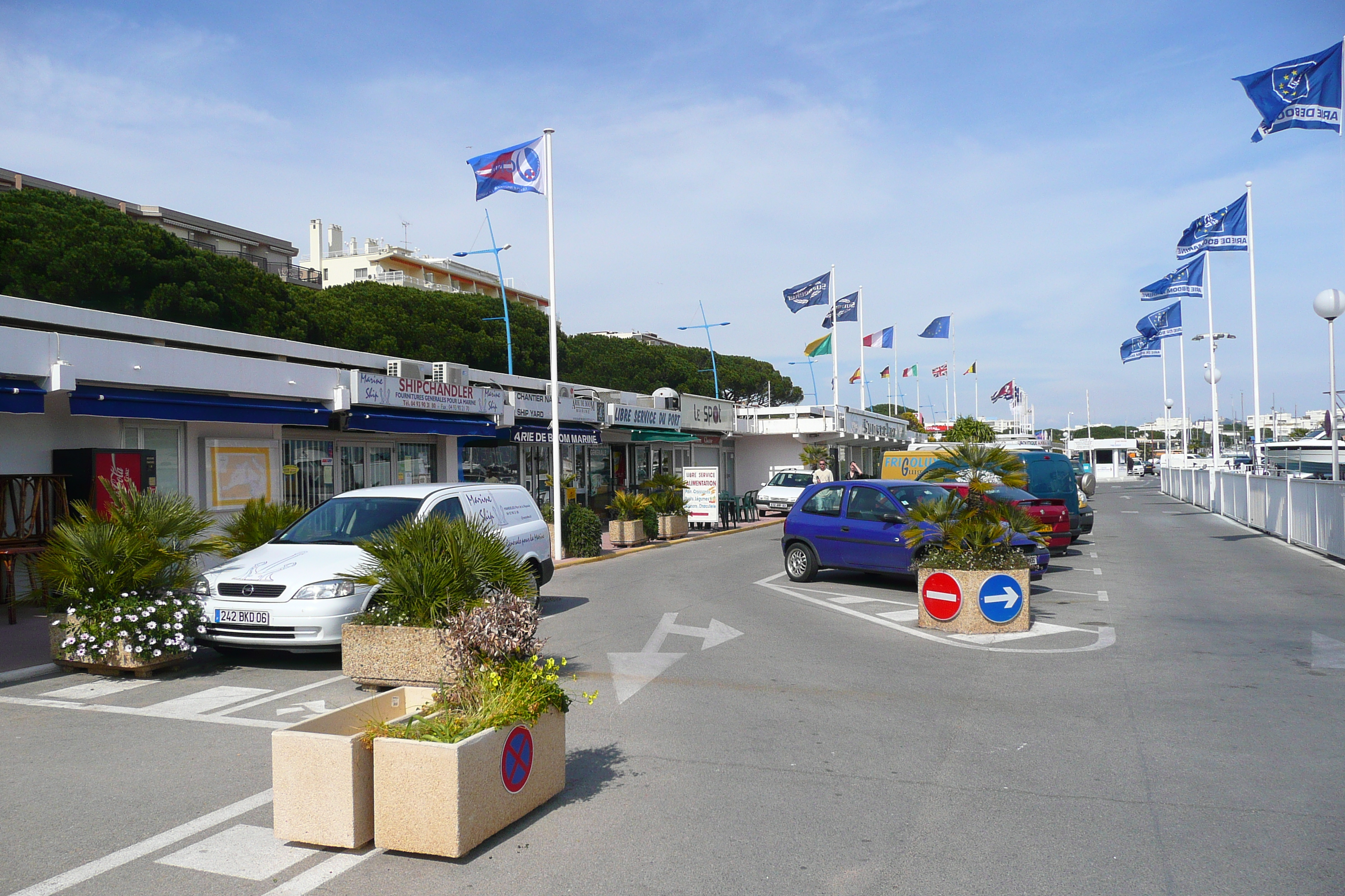 Picture France La Napoule Port La Napoule 2008-03 15 - Around Port La Napoule