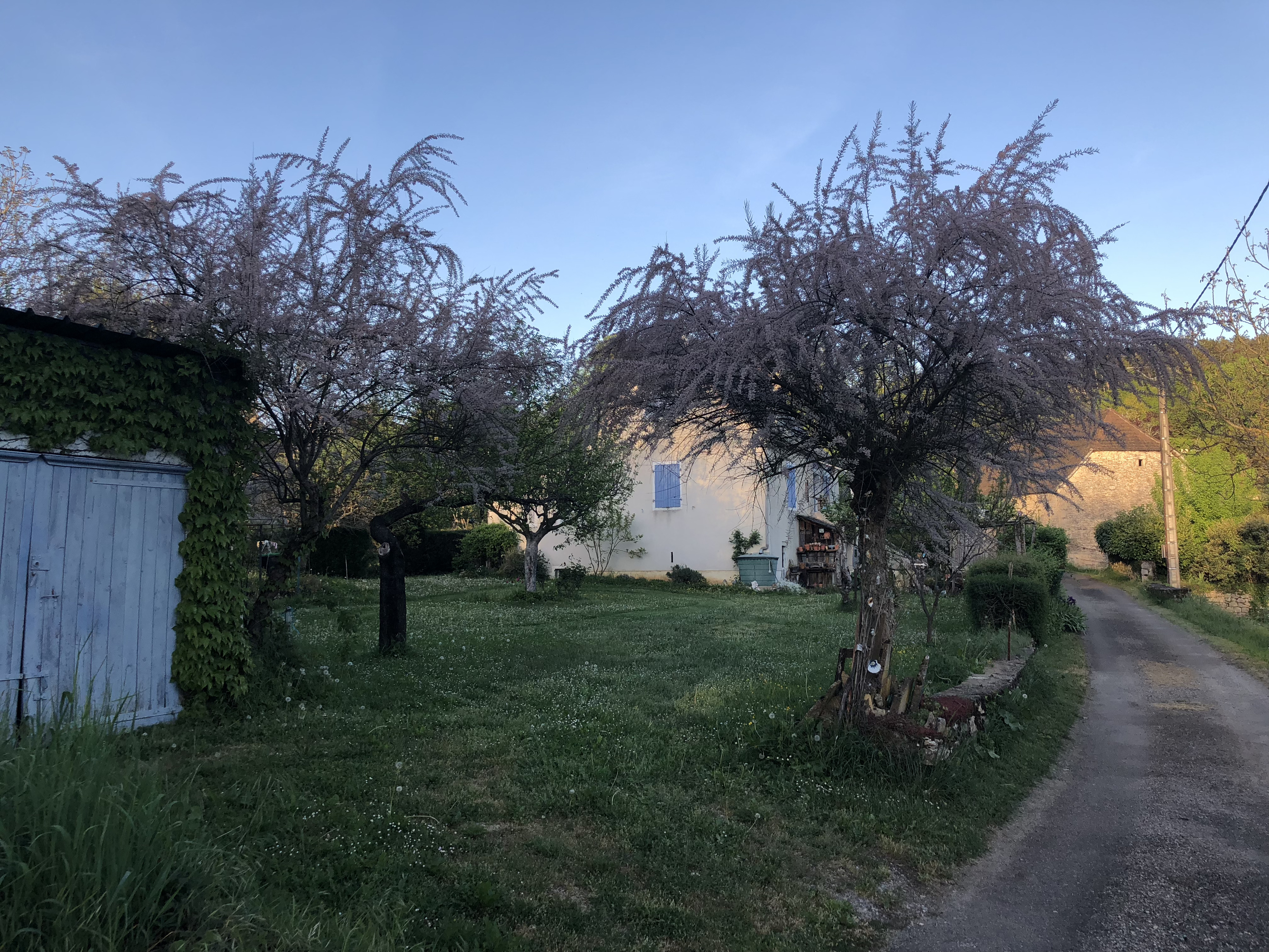 Picture France Floirac 2018-04 140 - Journey Floirac