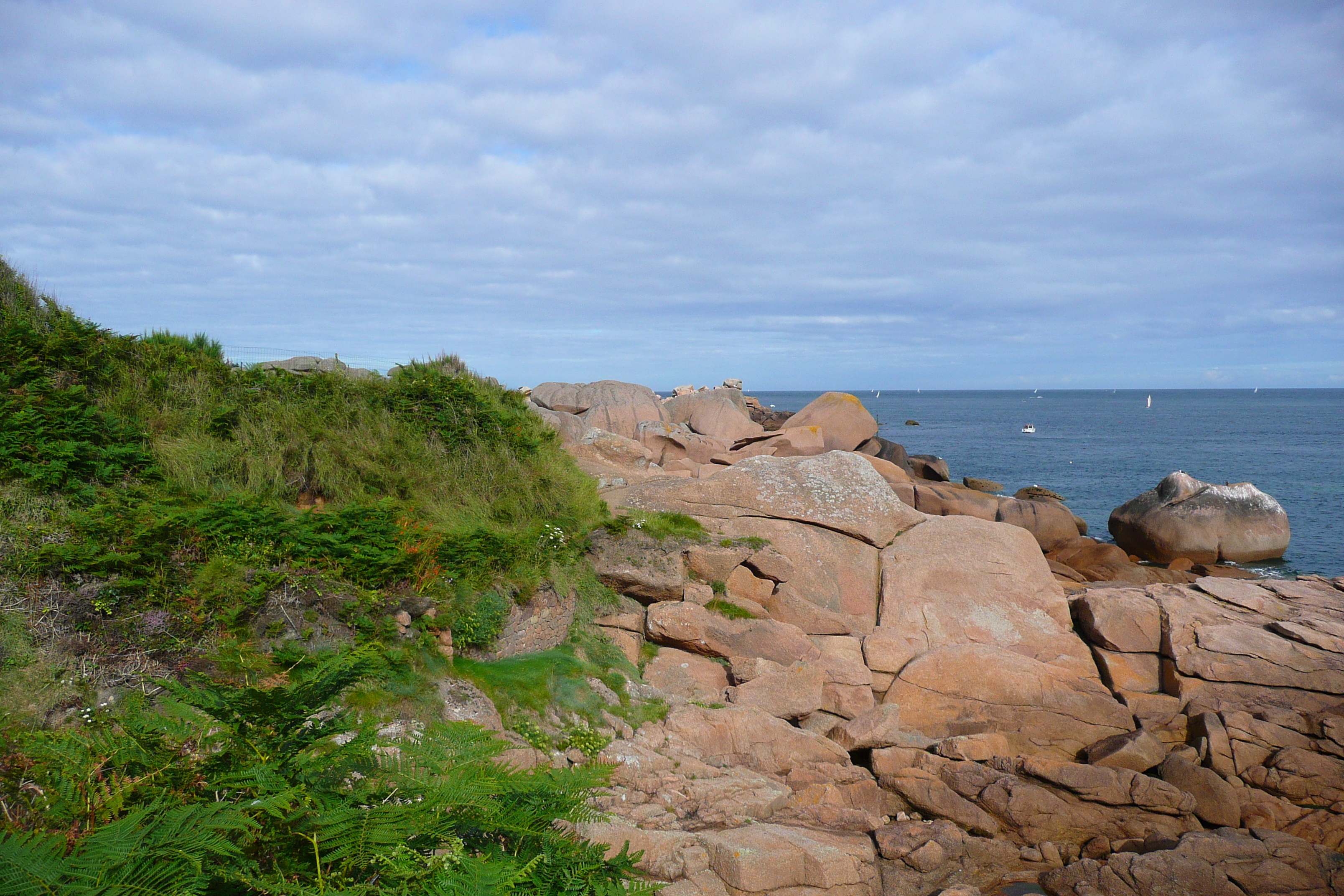 Picture France Perros Guirec Cote de granite rose 2007-08 66 - Journey Cote de granite rose