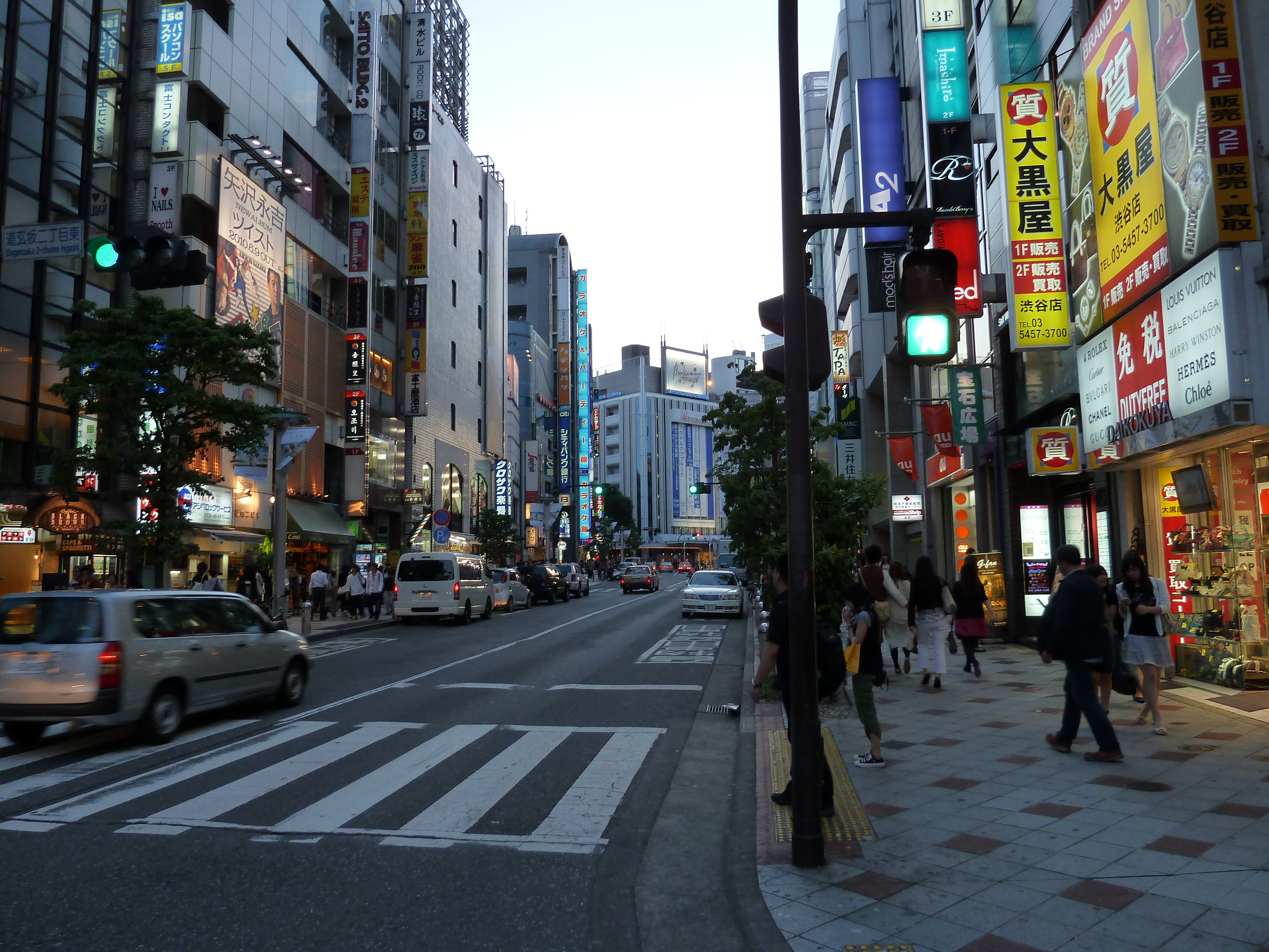 Picture Japan Tokyo Shibuya 2010-06 9 - Discovery Shibuya