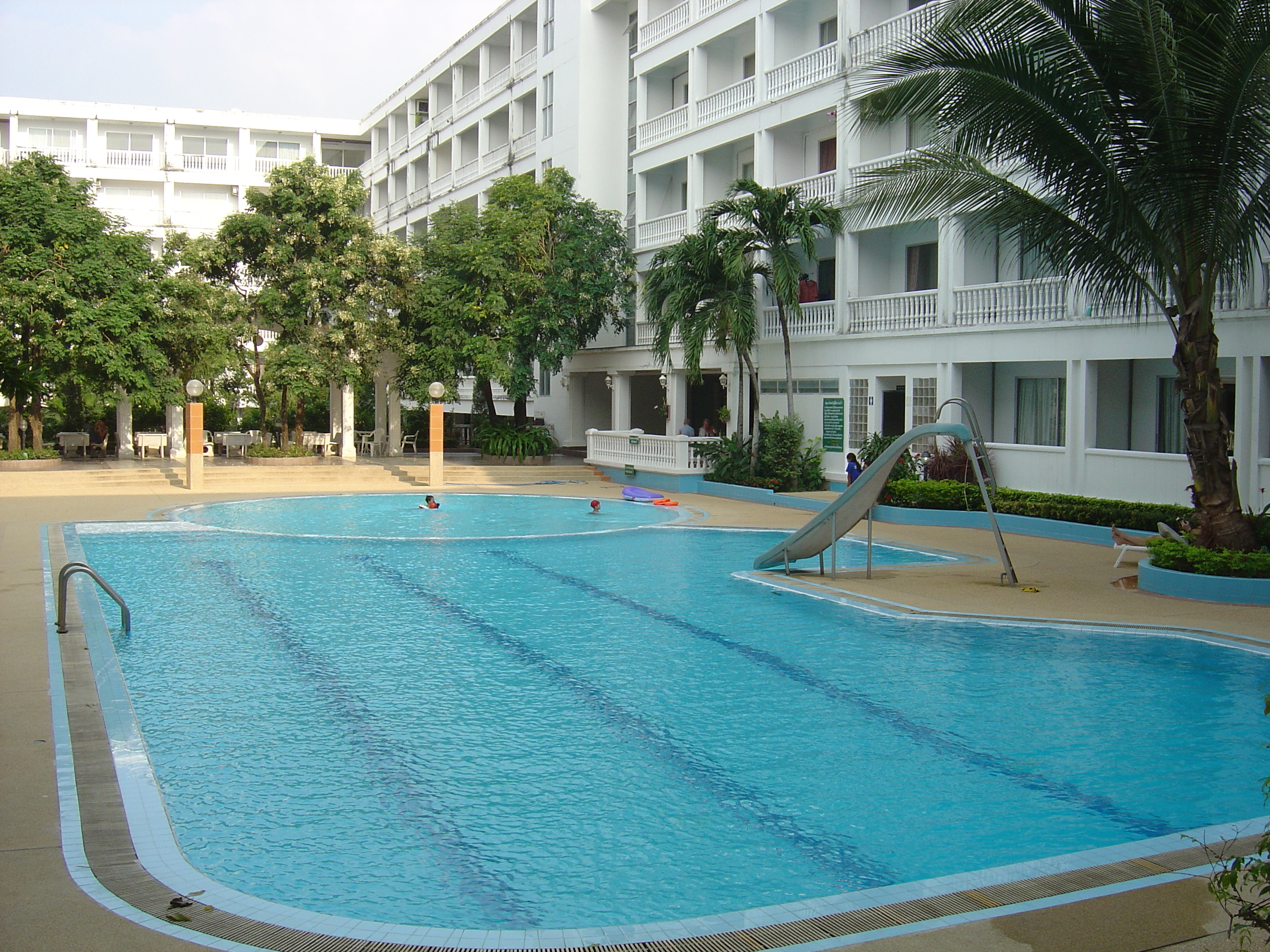 Picture Thailand Jomtien Beach Majestic Condo 2004-10 7 - Tours Majestic Condo