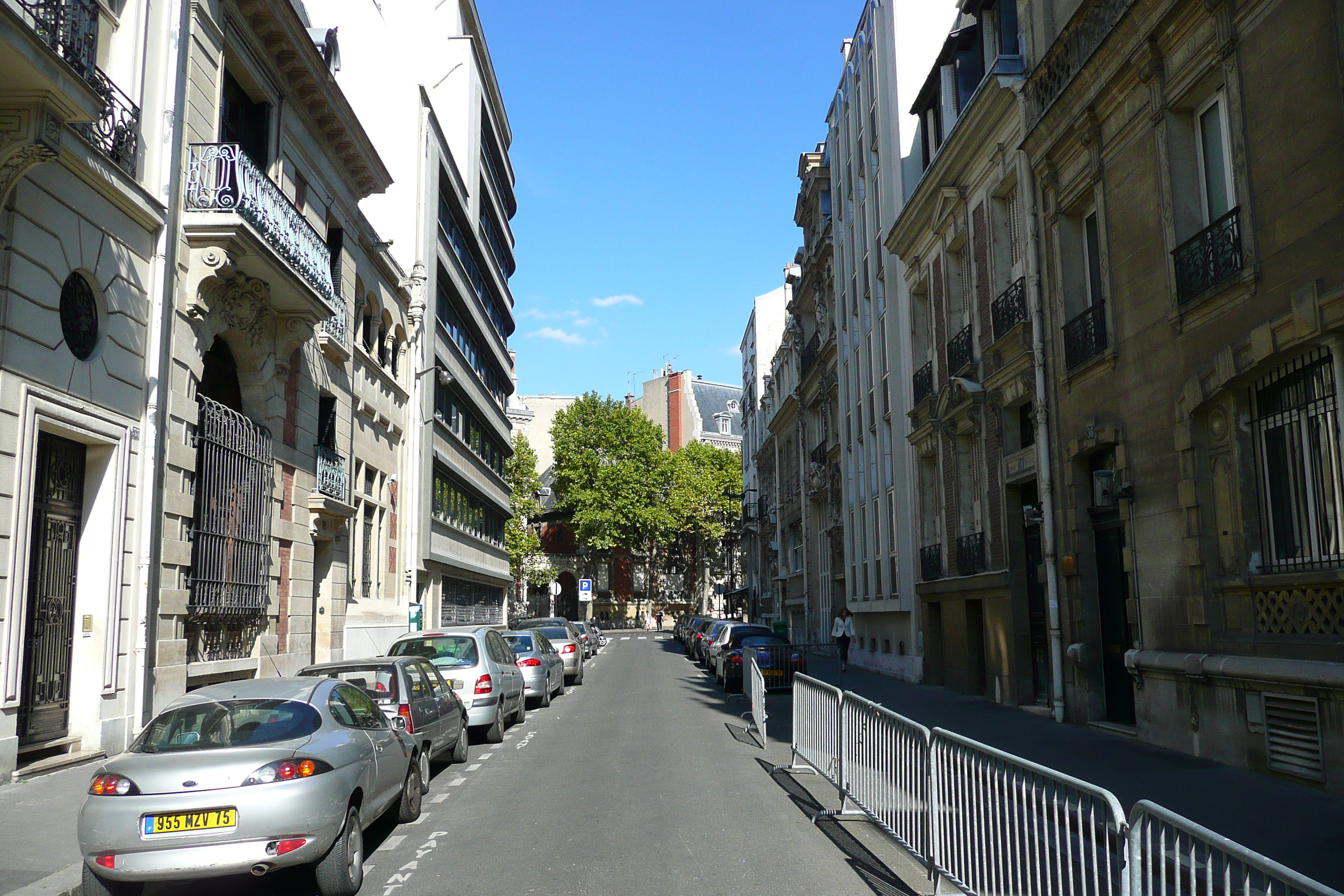 Picture France Paris 17th Arrondissement Rue Fortuny 2007-09 5 - Center Rue Fortuny