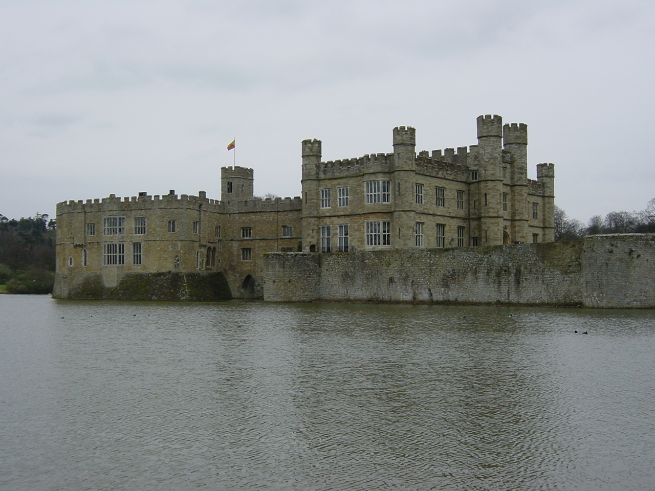 Picture United Kingdom Leeds castle 2001-04 9 - Tours Leeds castle