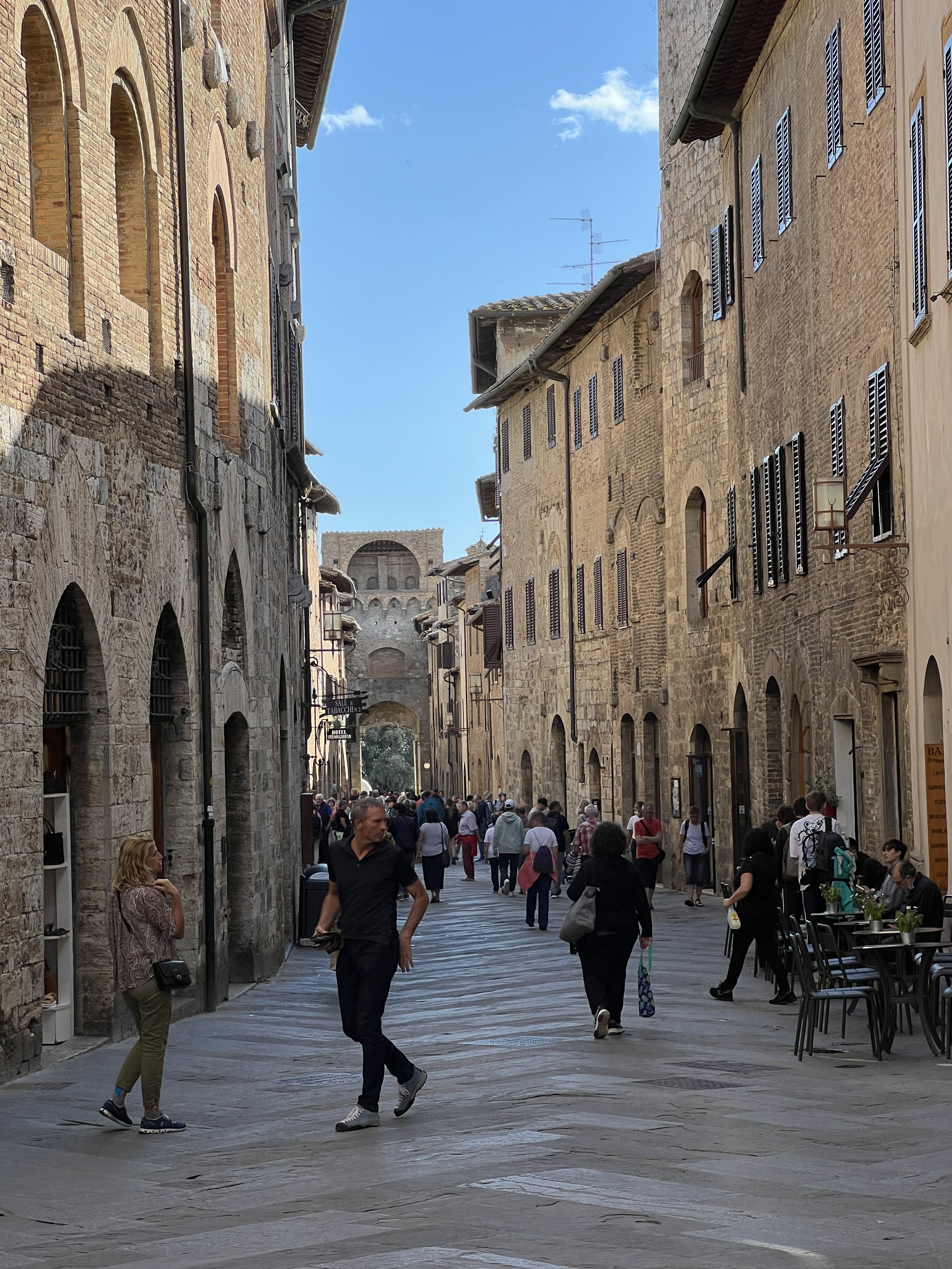 Picture Italy San Gimignano 2021-09 40 - History San Gimignano