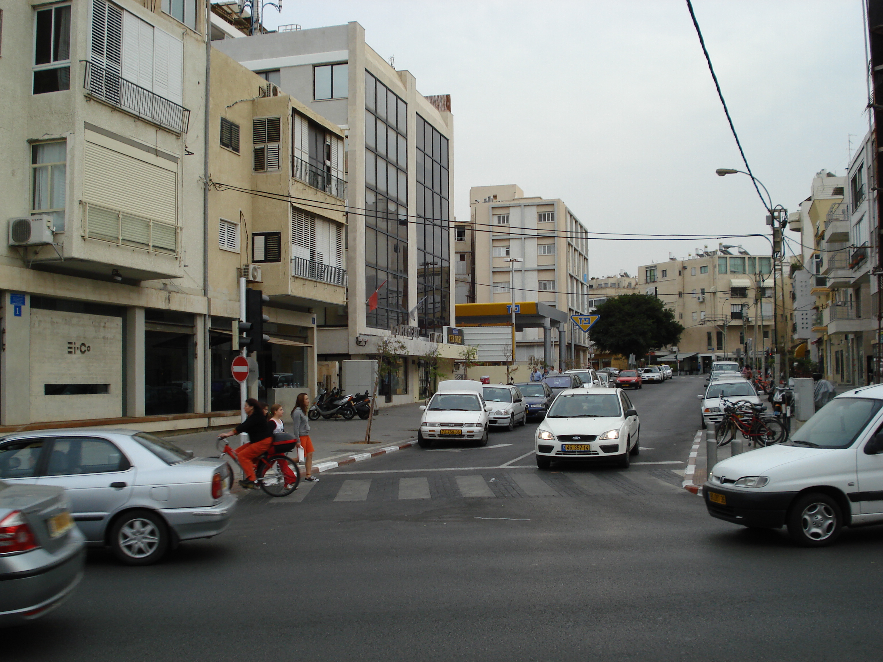 Picture Israel Tel Aviv Tel Aviv Sea Shore 2006-12 170 - Around Tel Aviv Sea Shore