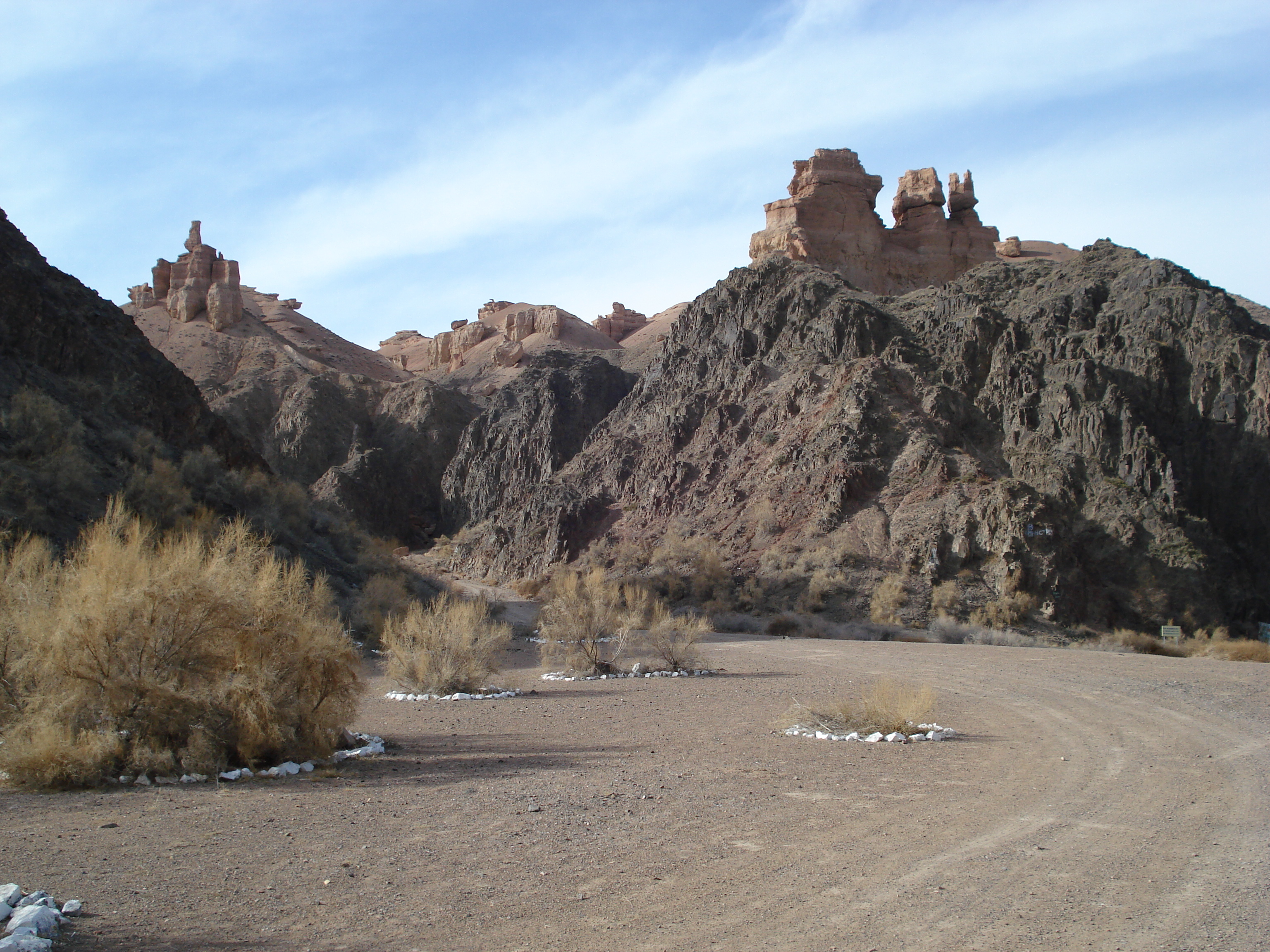 Picture Kazakhstan Charyn Canyon 2007-03 27 - Around Charyn Canyon