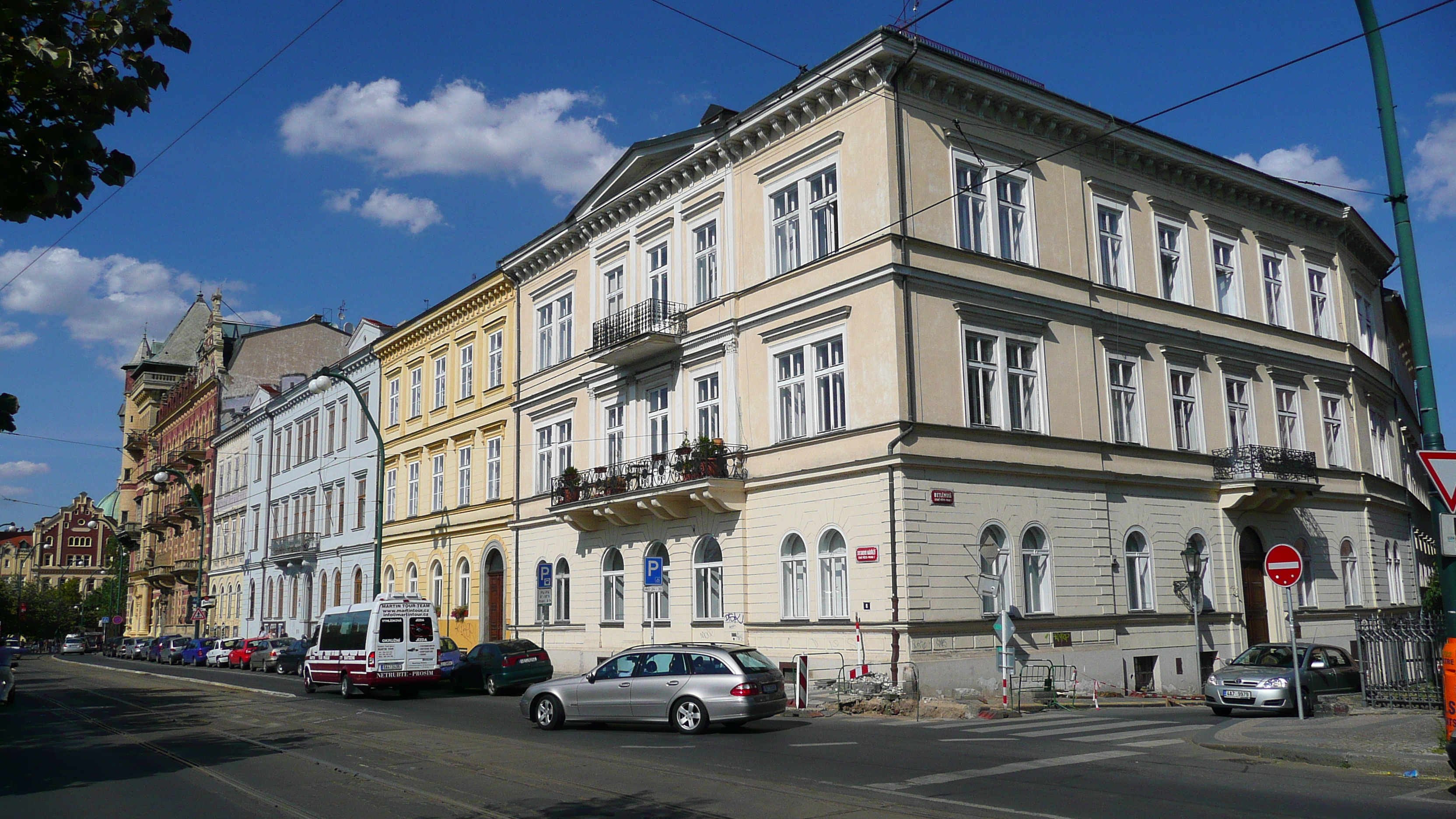 Picture Czech Republic Prague Smetanovo nabr 2007-07 31 - Center Smetanovo nabr