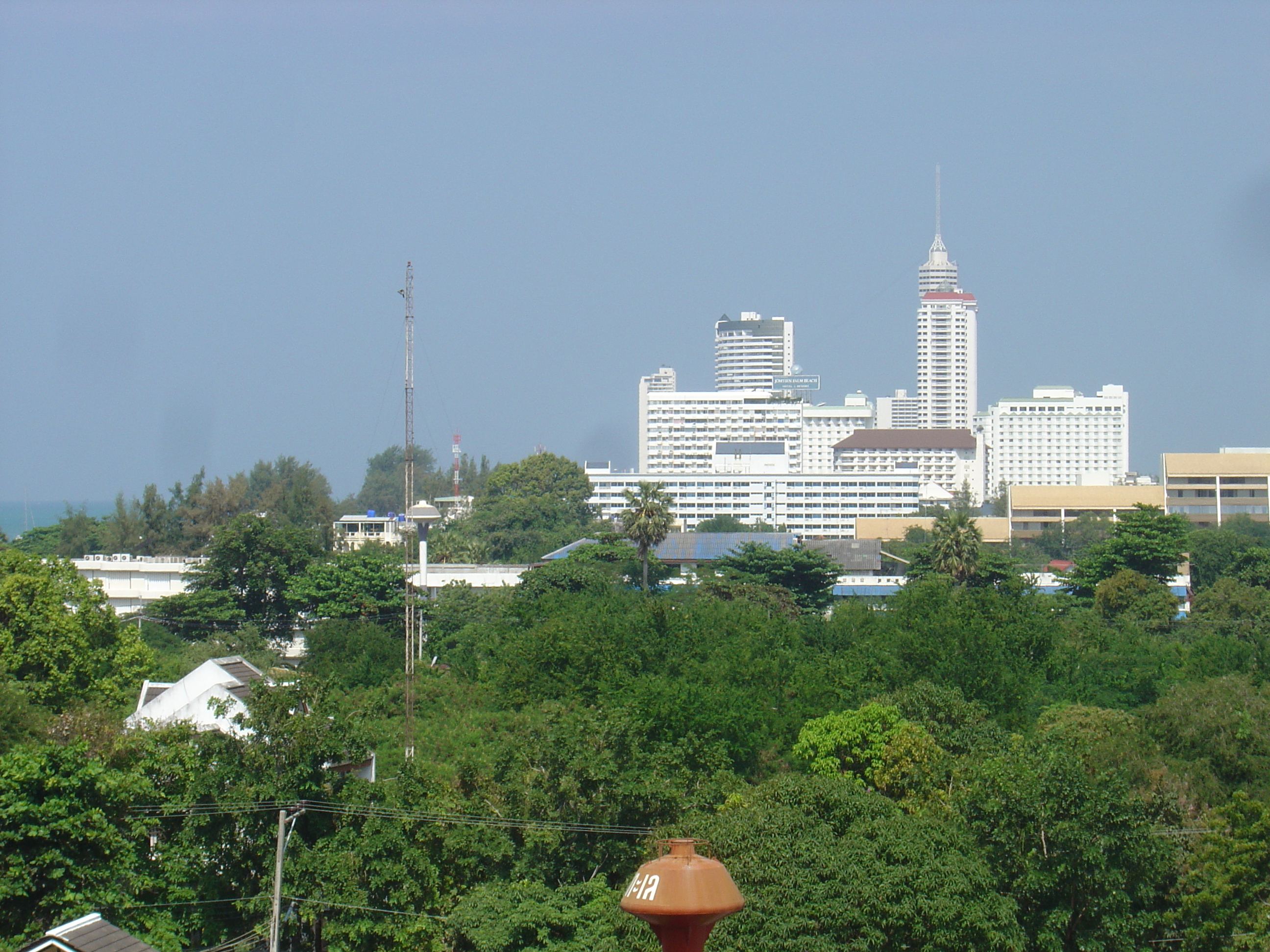 Picture Thailand Jomtien Beach Grand Jomtien Palace Hotel 2004-10 5 - Journey Grand Jomtien Palace Hotel