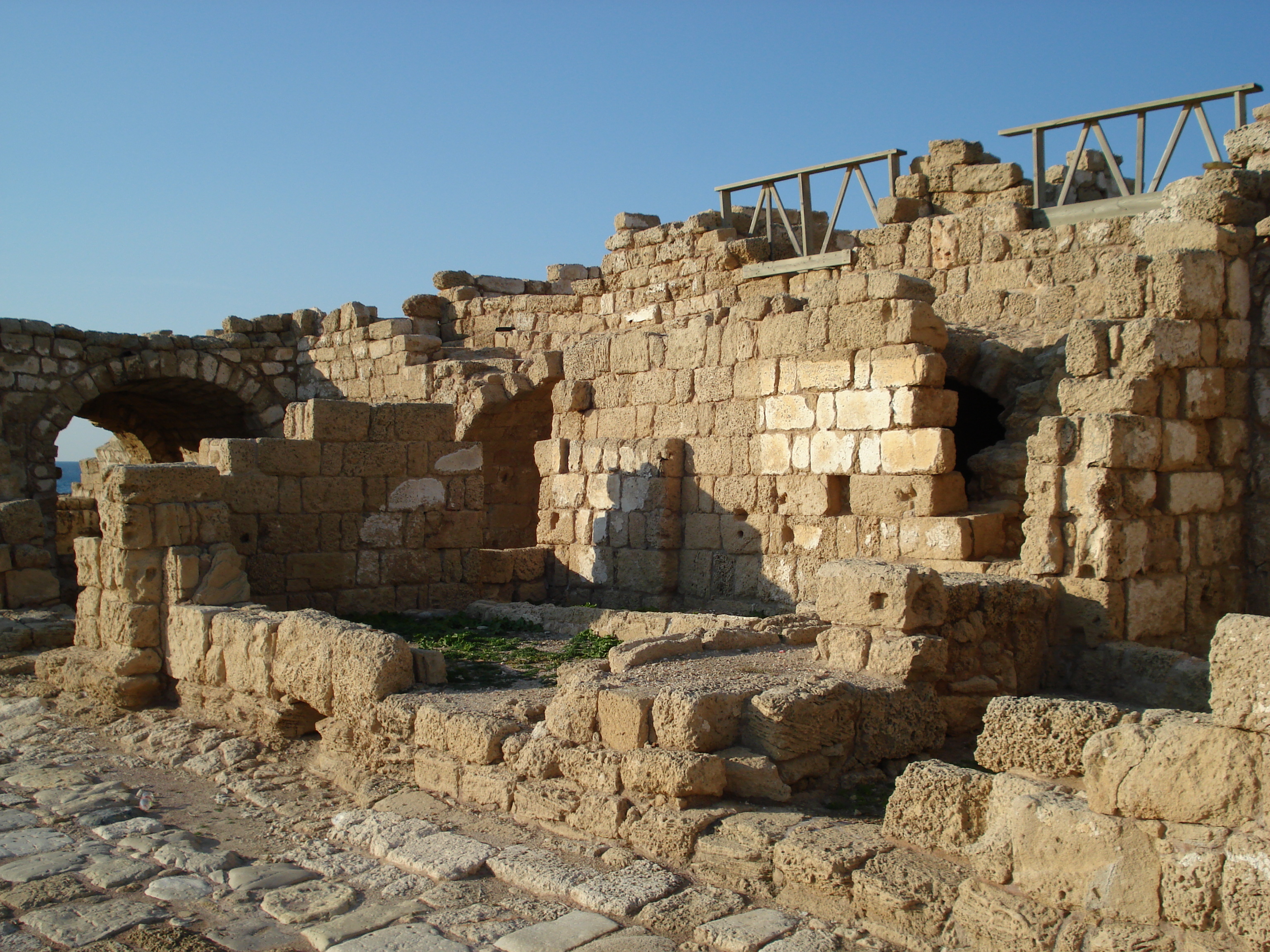 Picture Israel Caesarea 2006-12 11 - Tours Caesarea