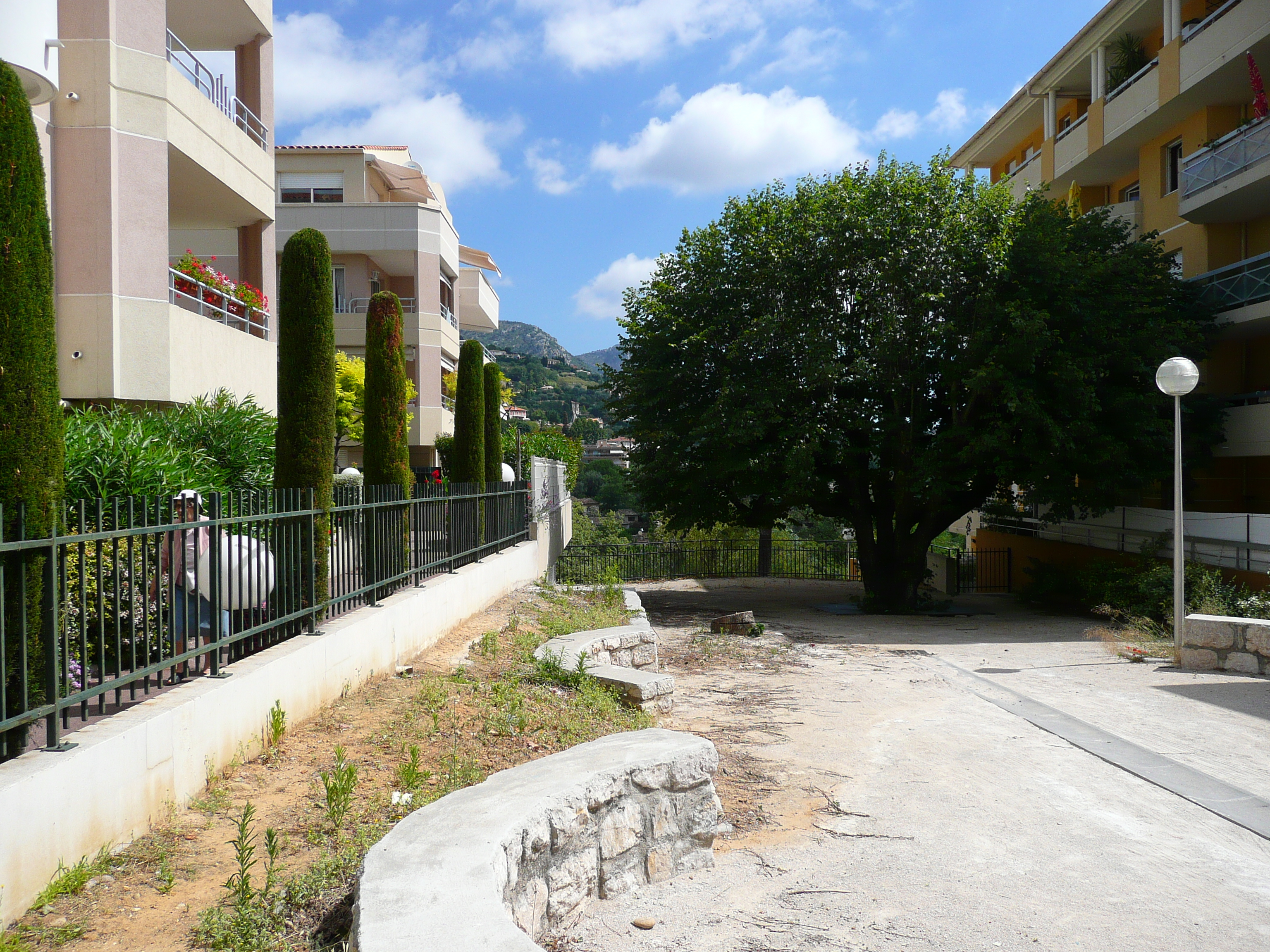 Picture France Vence Avenue H. Isnard 2007-07 30 - Around Avenue H. Isnard