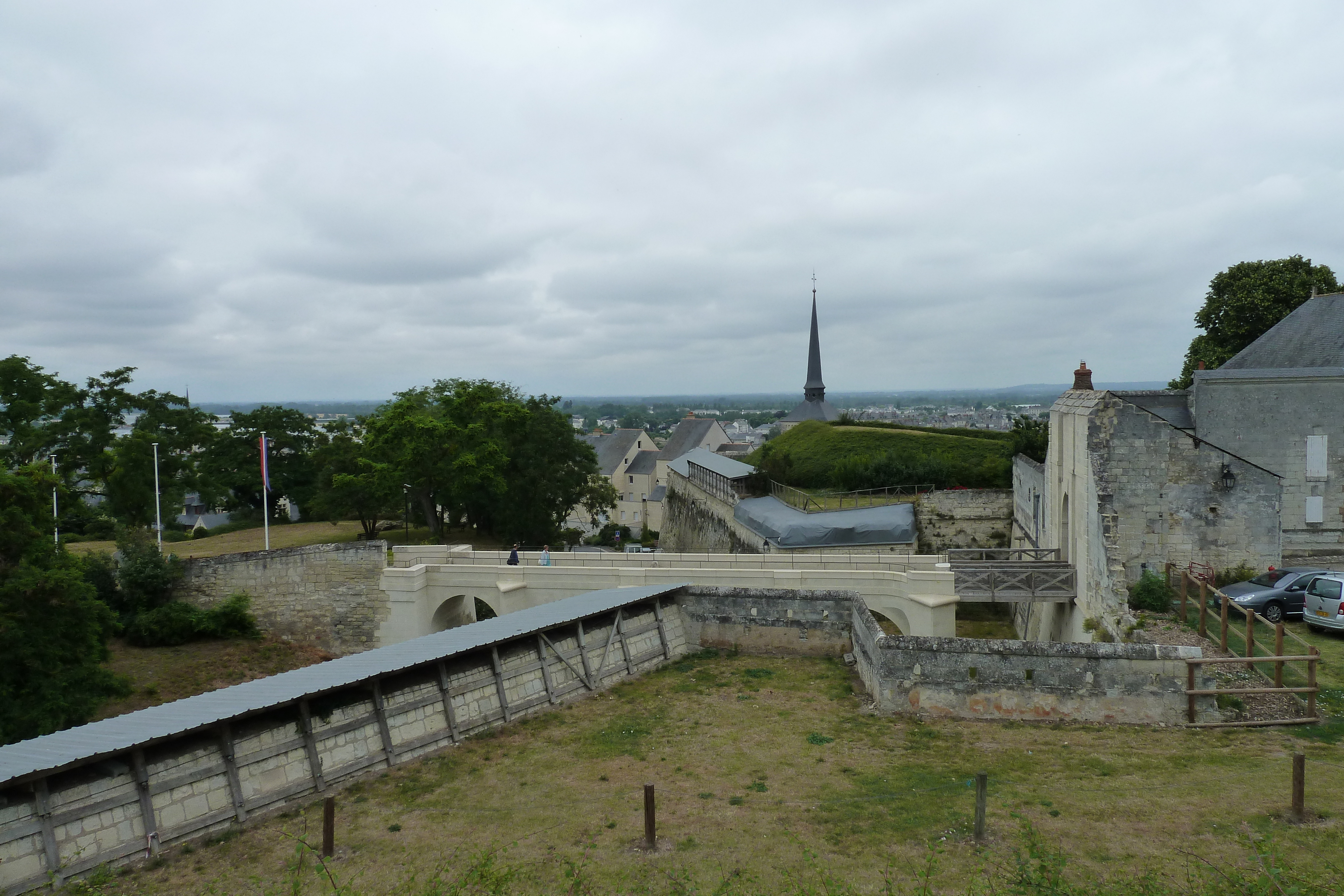 Picture France Saumur 2011-05 9 - History Saumur