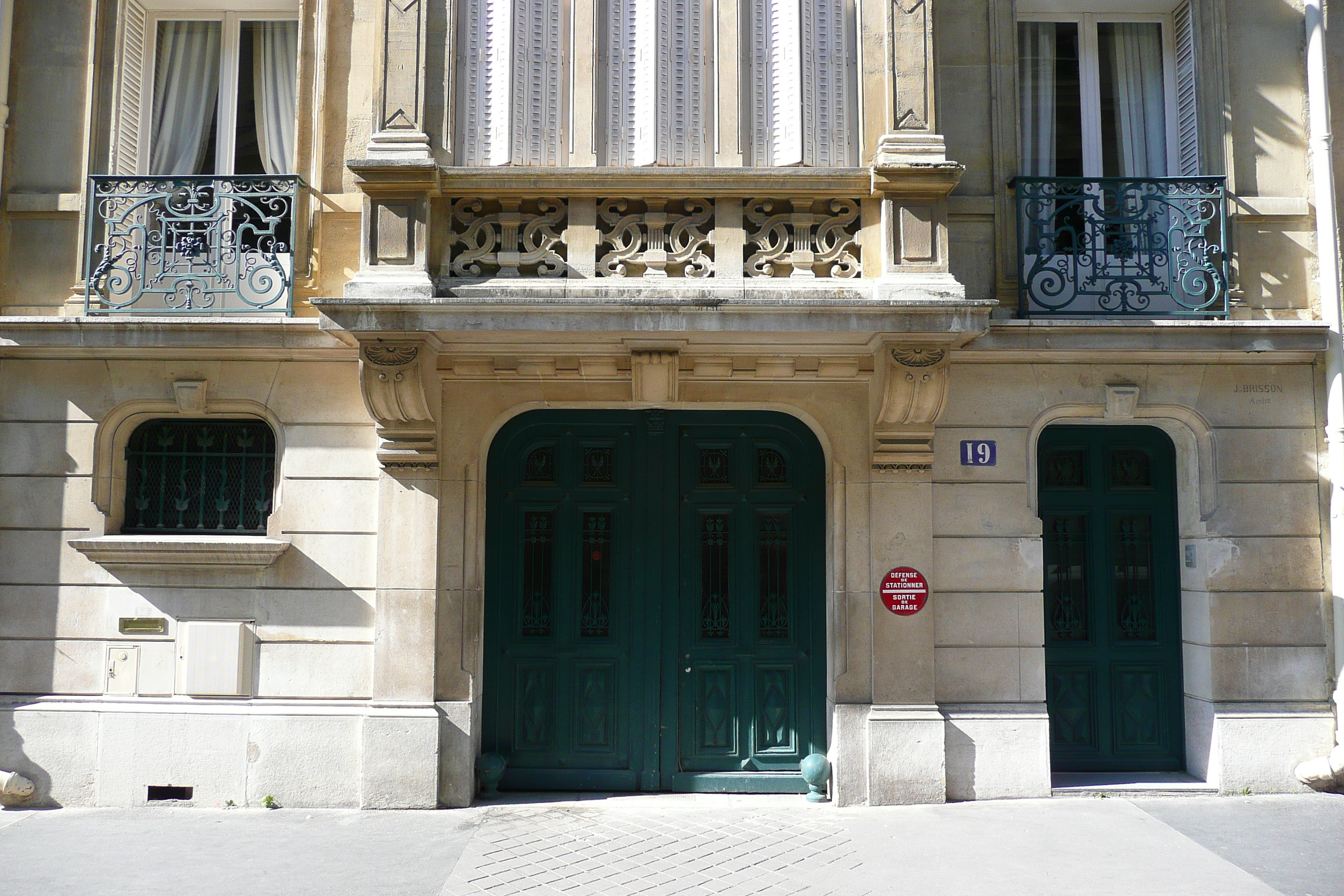 Picture France Paris 17th Arrondissement Rue Fortuny 2007-09 7 - History Rue Fortuny