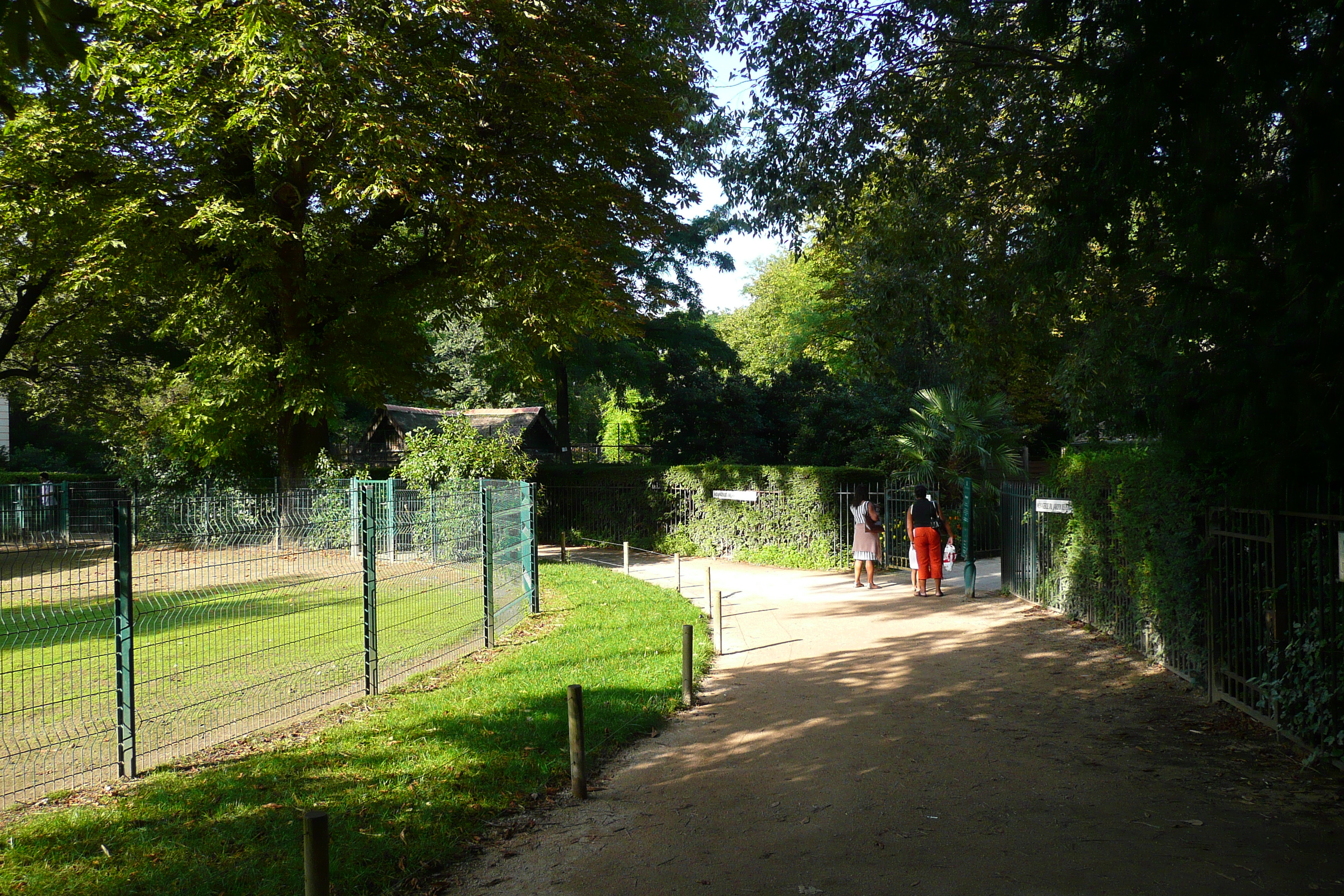 Picture France Paris Jardin des Plantes 2007-08 69 - Tour Jardin des Plantes