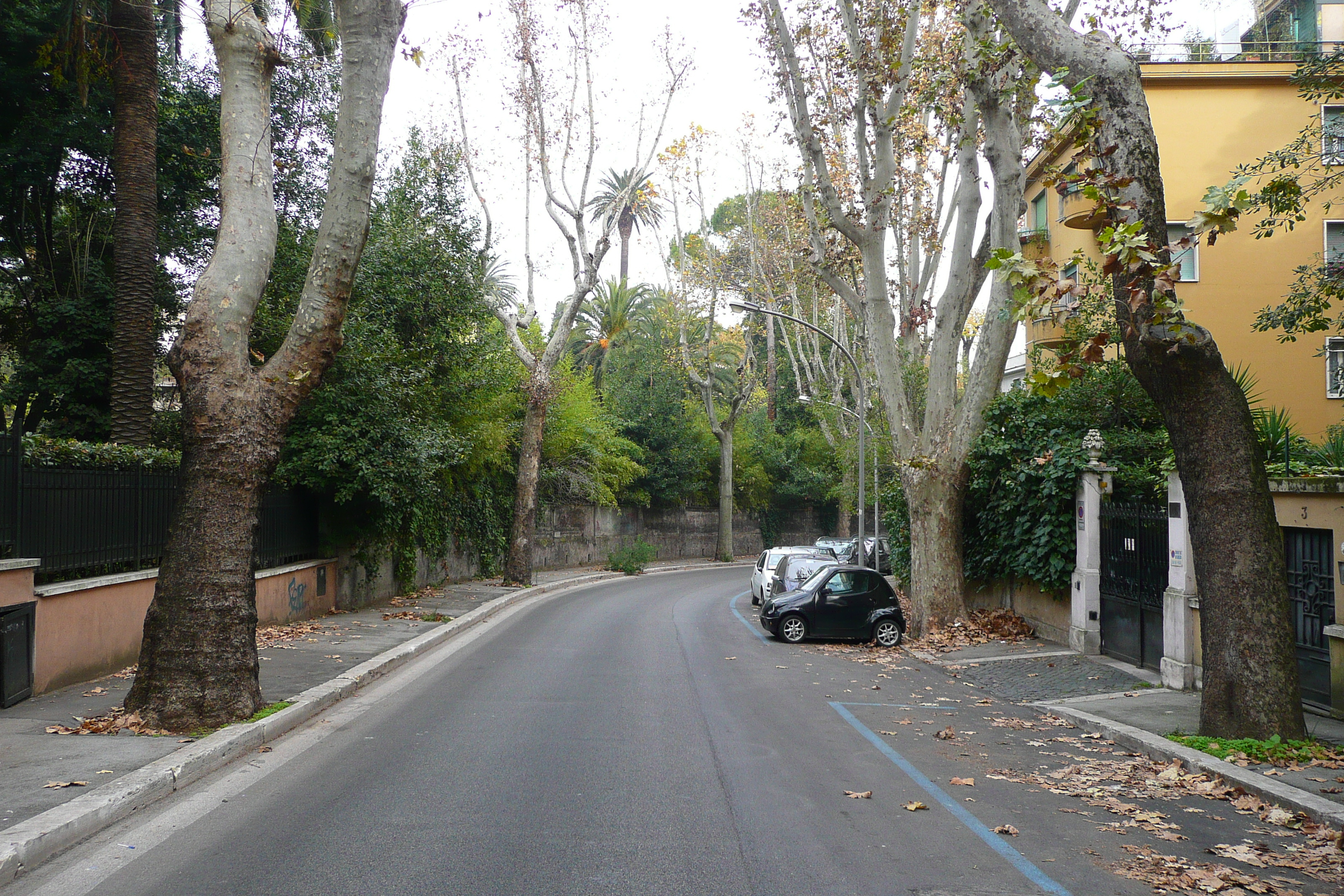 Picture Italy Rome Viale Trenta Aprile 2007-11 11 - Center Viale Trenta Aprile