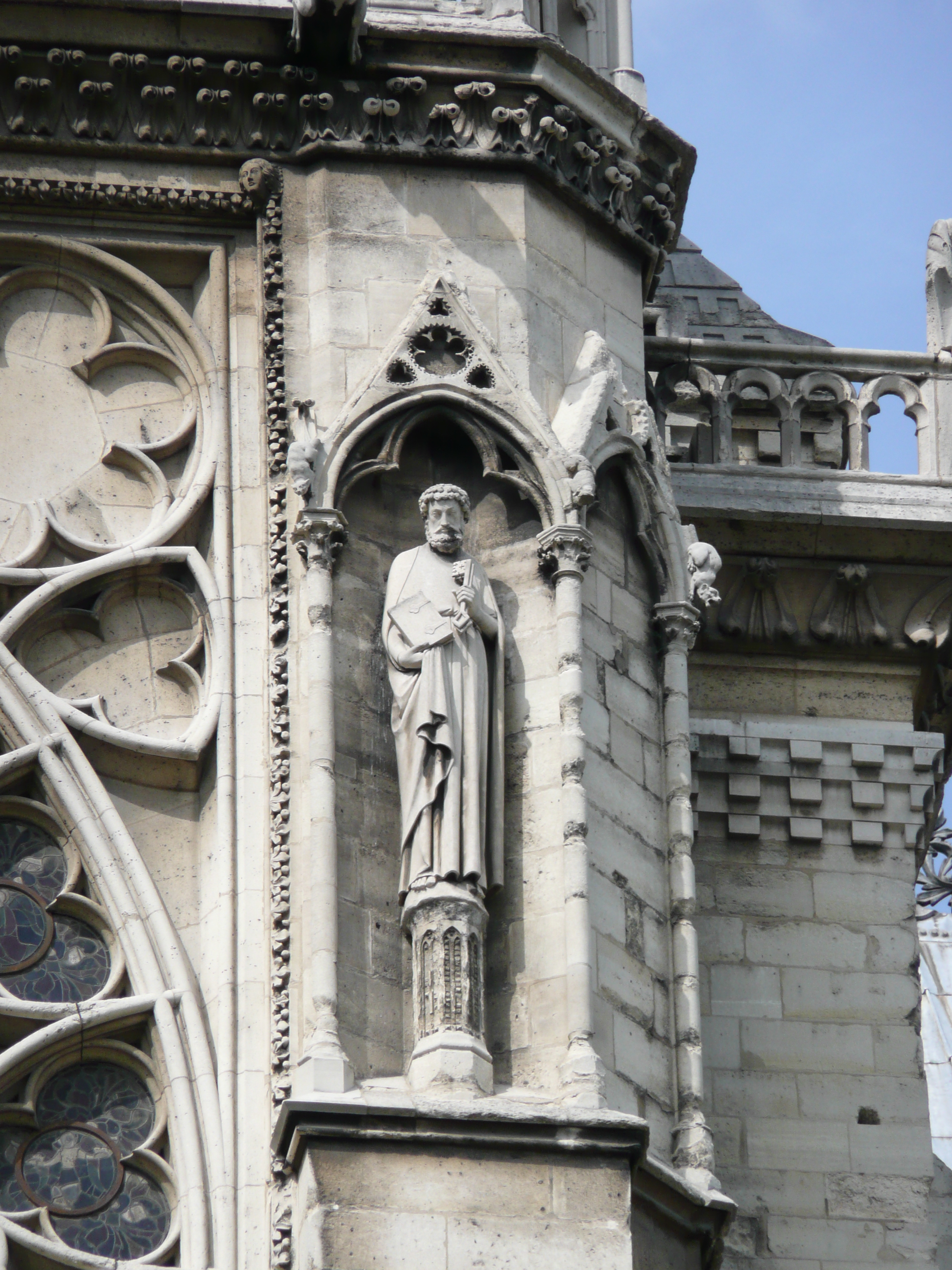 Picture France Paris Notre Dame 2007-05 88 - Around Notre Dame