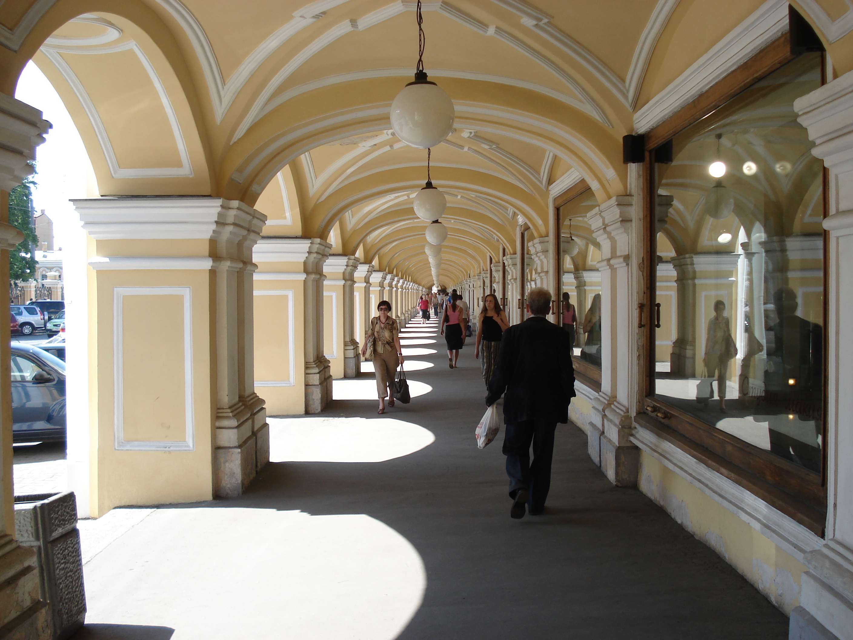 Picture Russia St Petersburg Nevsky Departement Store 2006-07 6 - Journey Nevsky Departement Store