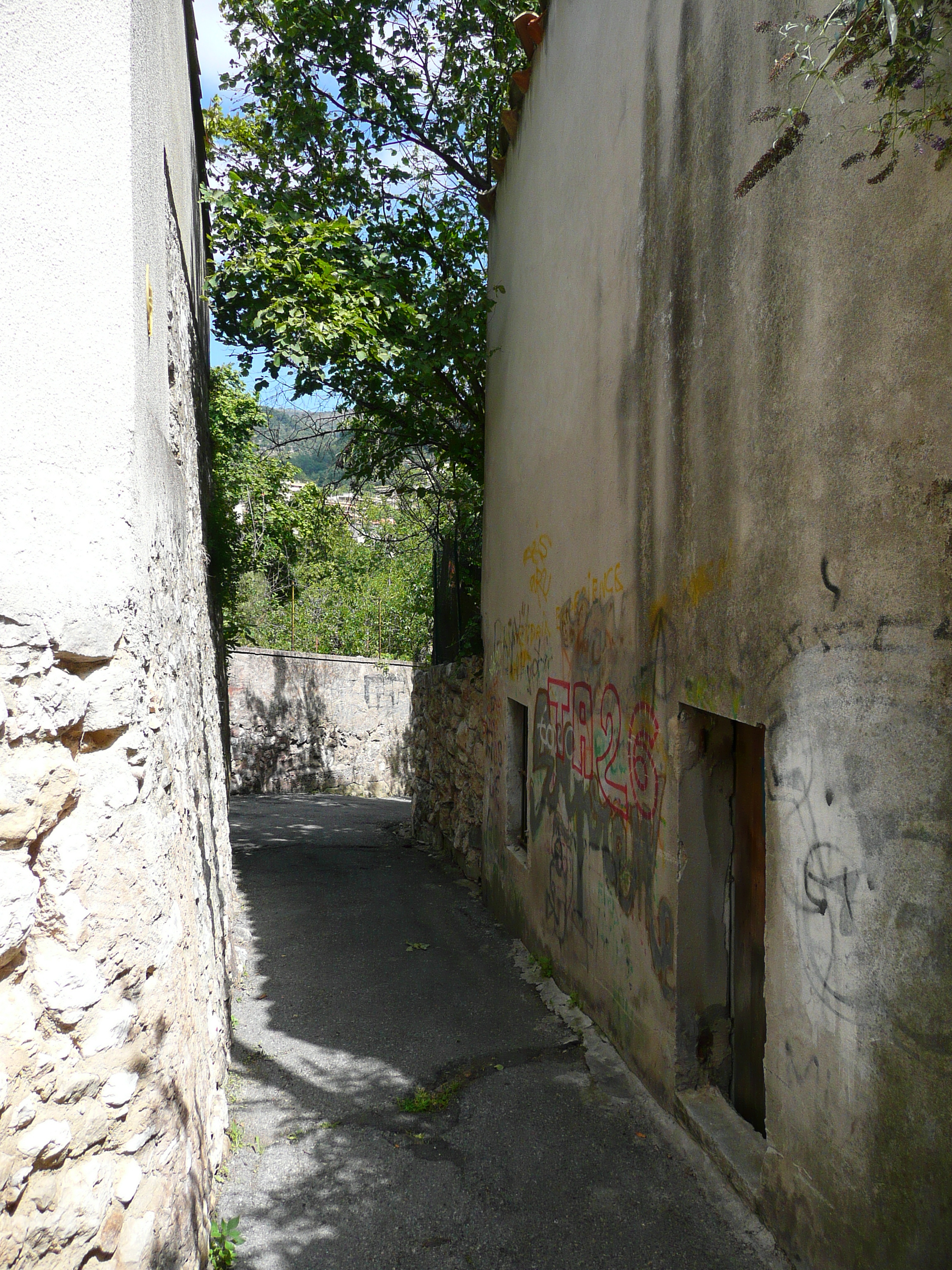 Picture France Vence Avenue H. Isnard 2007-07 16 - Journey Avenue H. Isnard