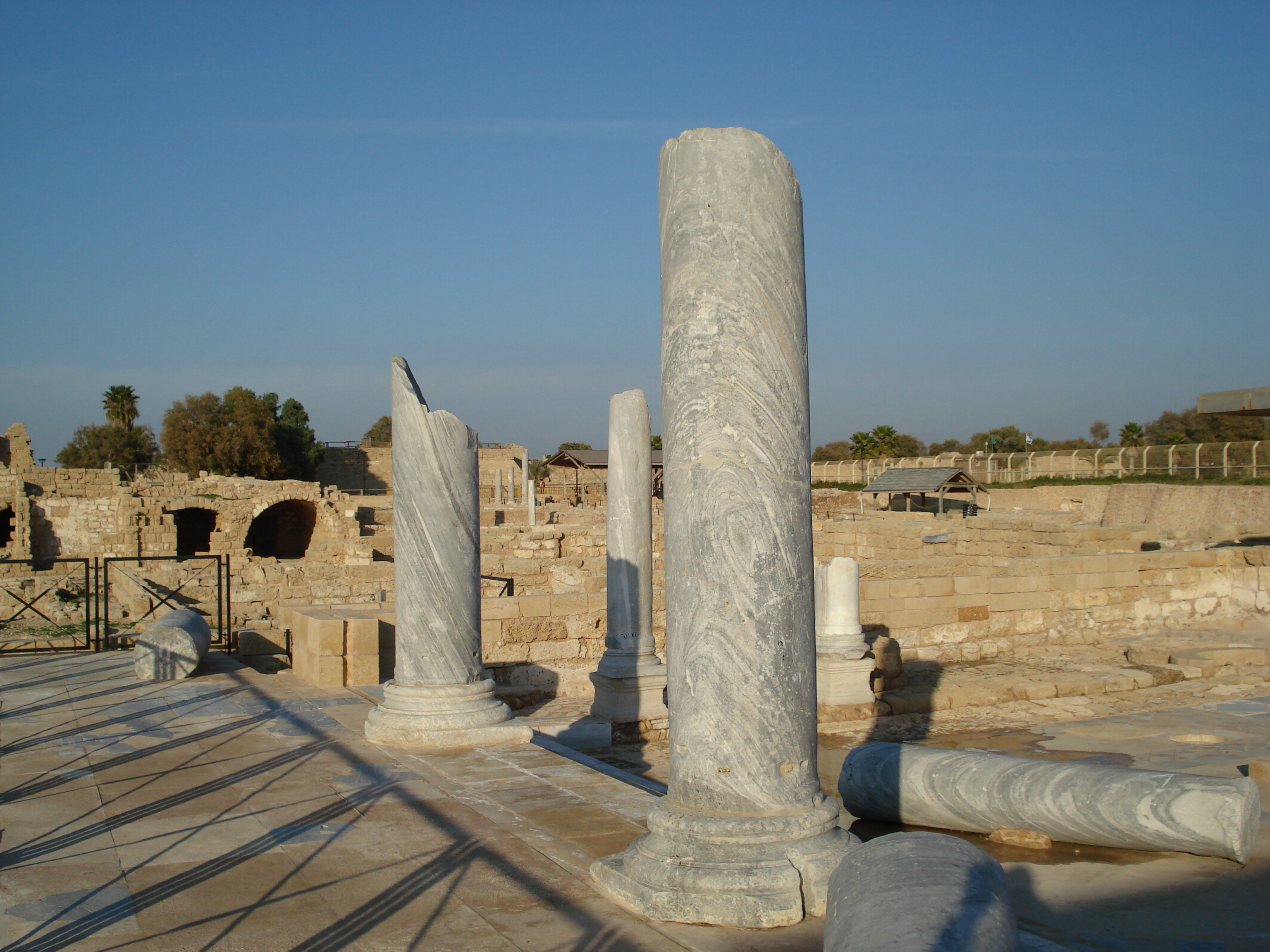 Picture Israel Caesarea 2006-12 91 - Discovery Caesarea